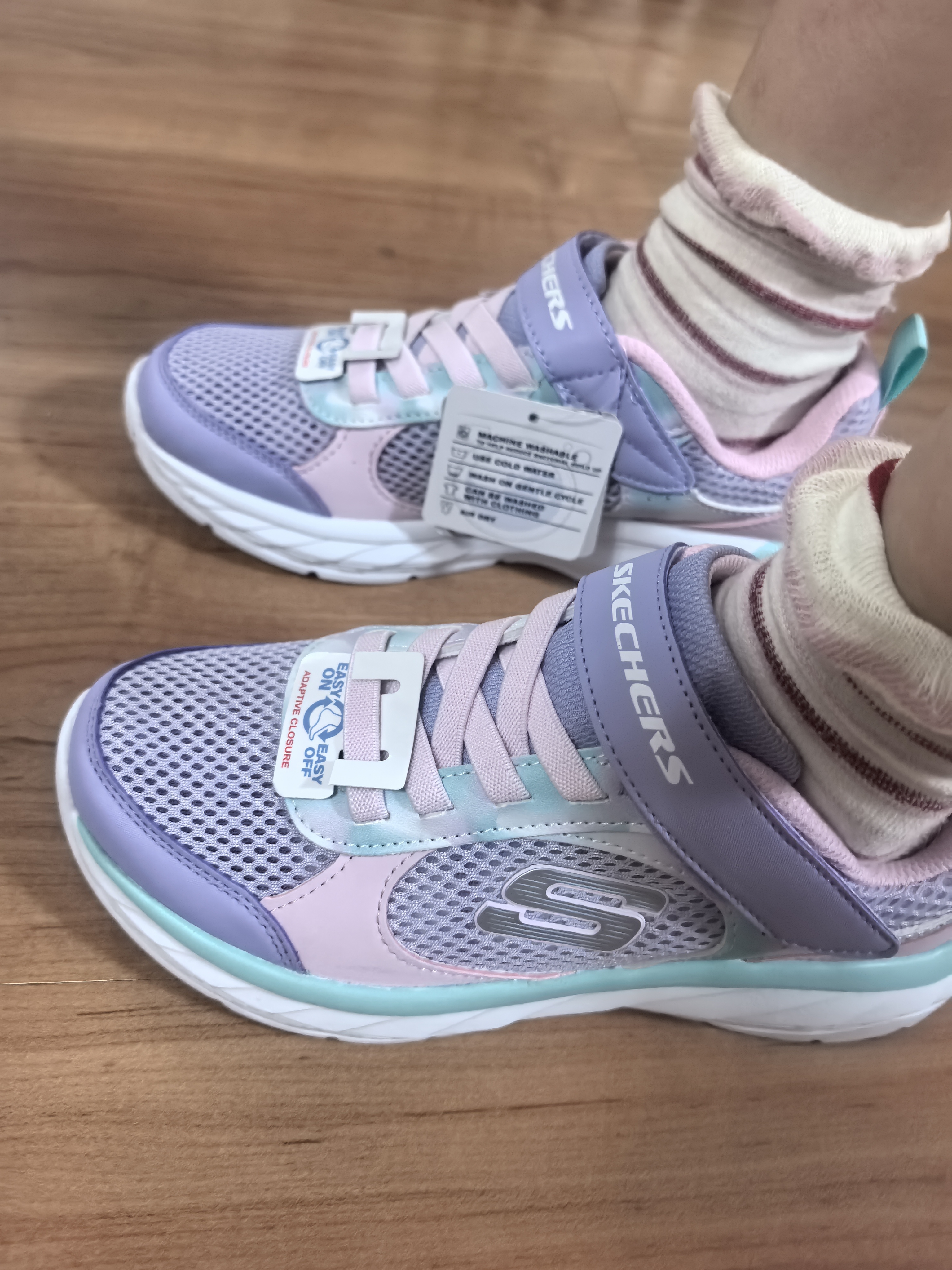 Skechers斯凯奇逐风体训鞋百搭舒适儿童时尚运动鞋休闲鞋303978L 实拍图