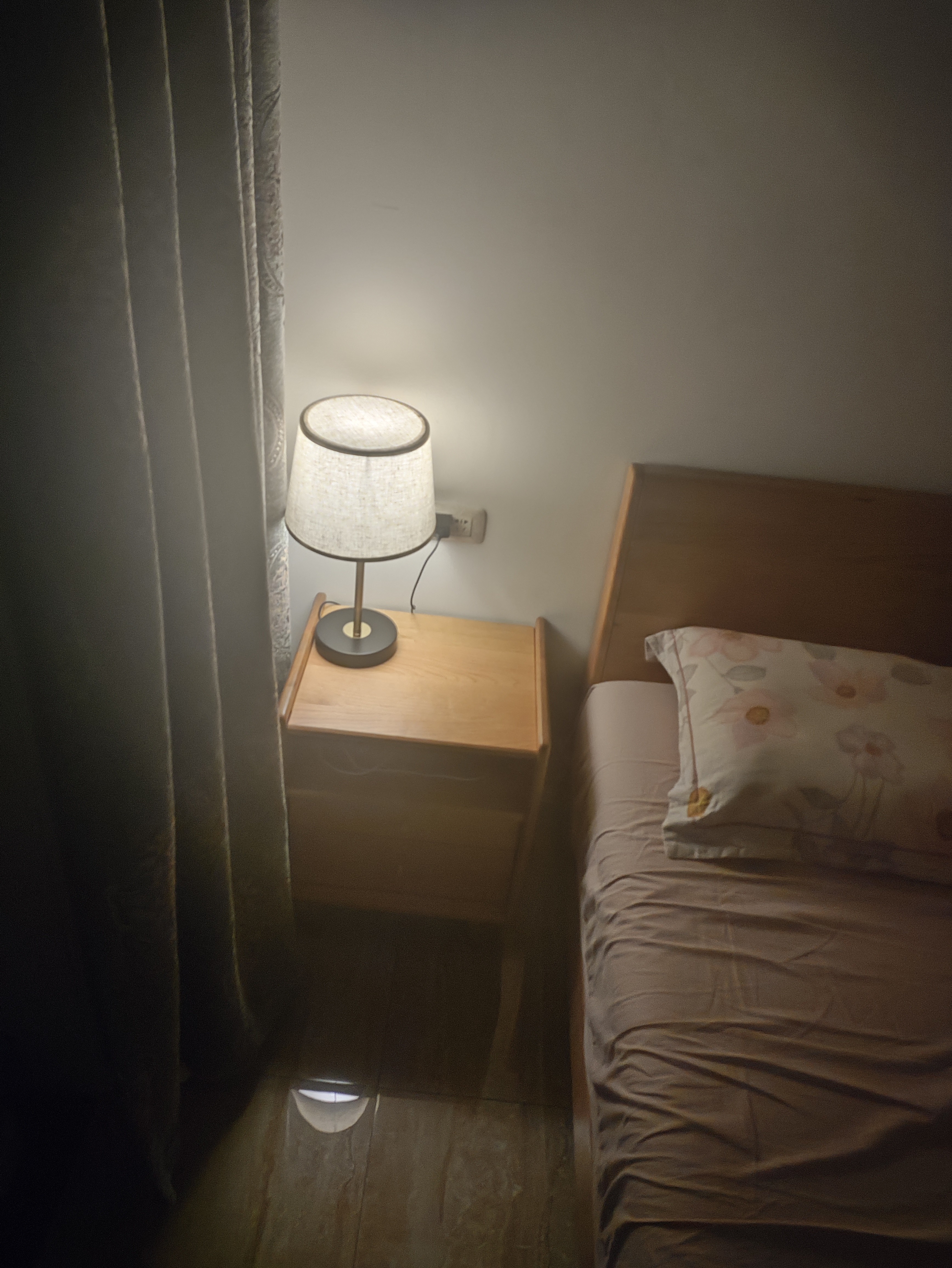 宅品（home taste）轻奢床头灯简约现代卧室触摸感应调光美式台灯复古家用床台灯床头 【金边亚麻罩】 触摸双色+无极调光 9W 实拍图