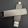 闪迪（SanDisk）1TB USB3.2 Type-C 双接口 DDE1高速固态U盘 读1000MB/s 写900MB/s 兼容手机电脑大容量金属优盘 实拍图