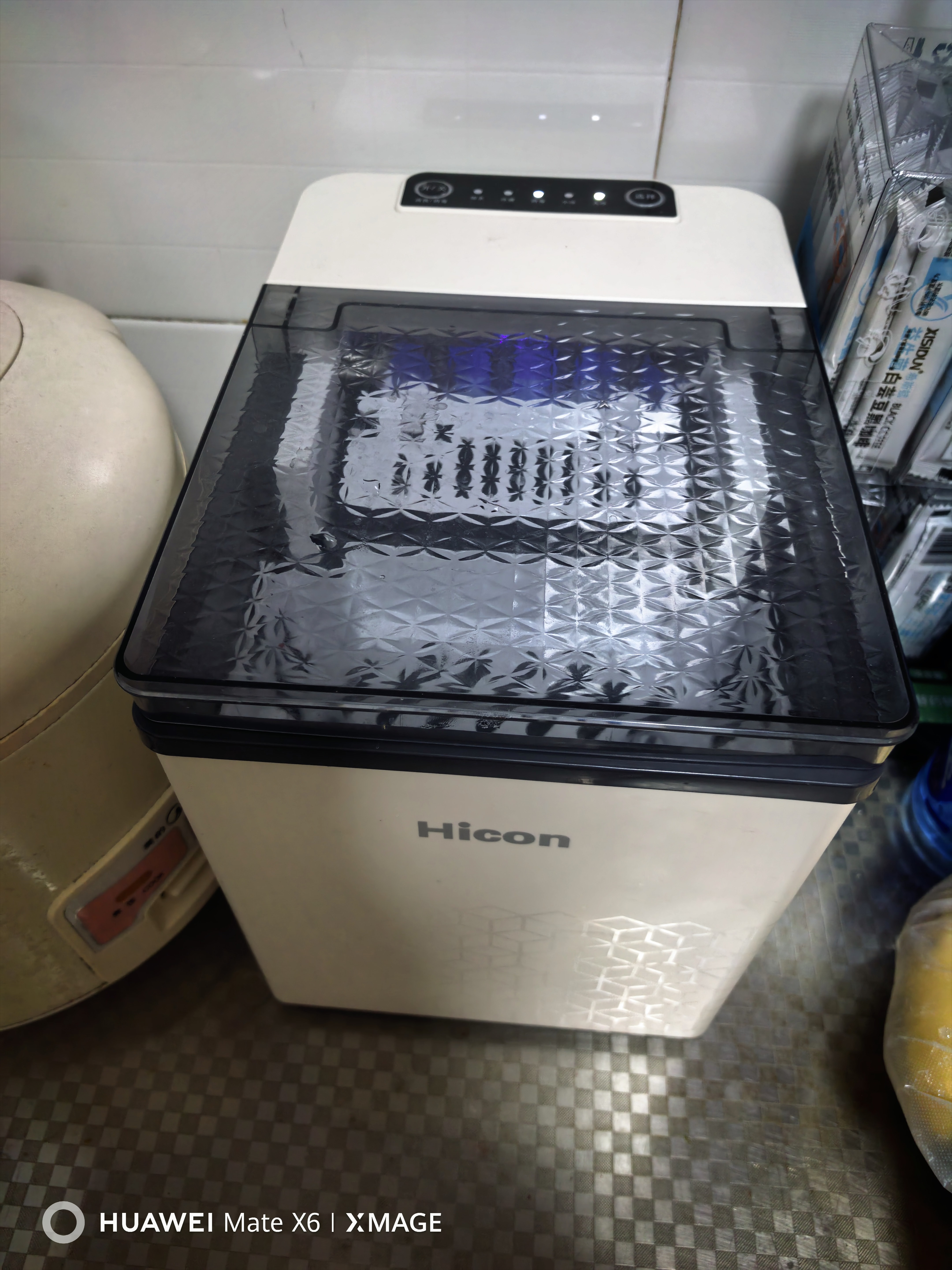 惠康制冰机小型家用宿舍学生15KG迷你寝室全自动制冰机器圆冰制作机便携把手商用奶茶咖啡冰块制冰模具 【新款-UV-把手】自动清洗+大小冰+抗菌内胆 实拍图