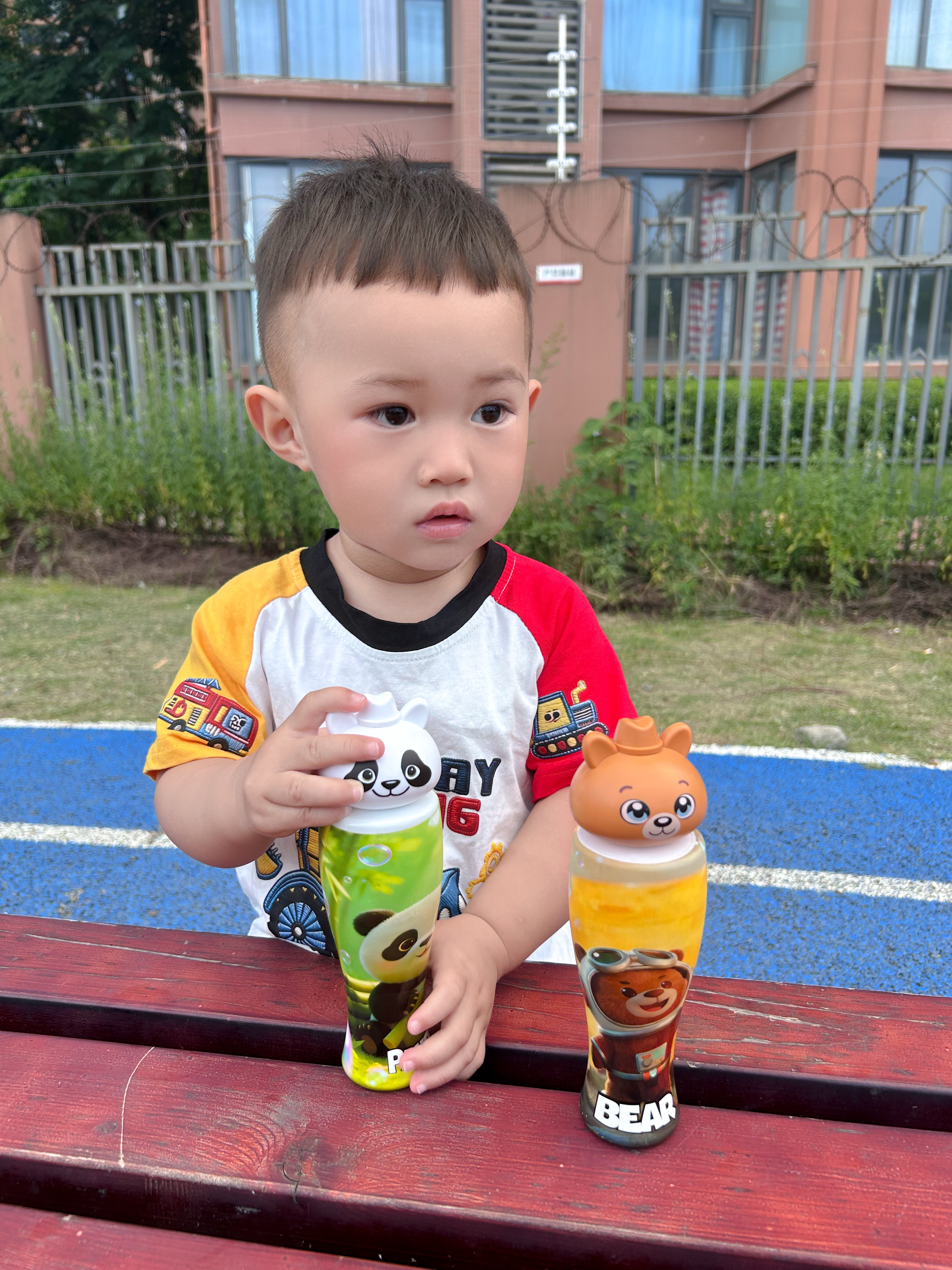 迪漫奇户外玩具不洒漏液泡泡杯吹泡泡水夏日神器儿童无毒手持泡泡棒大号 实拍图