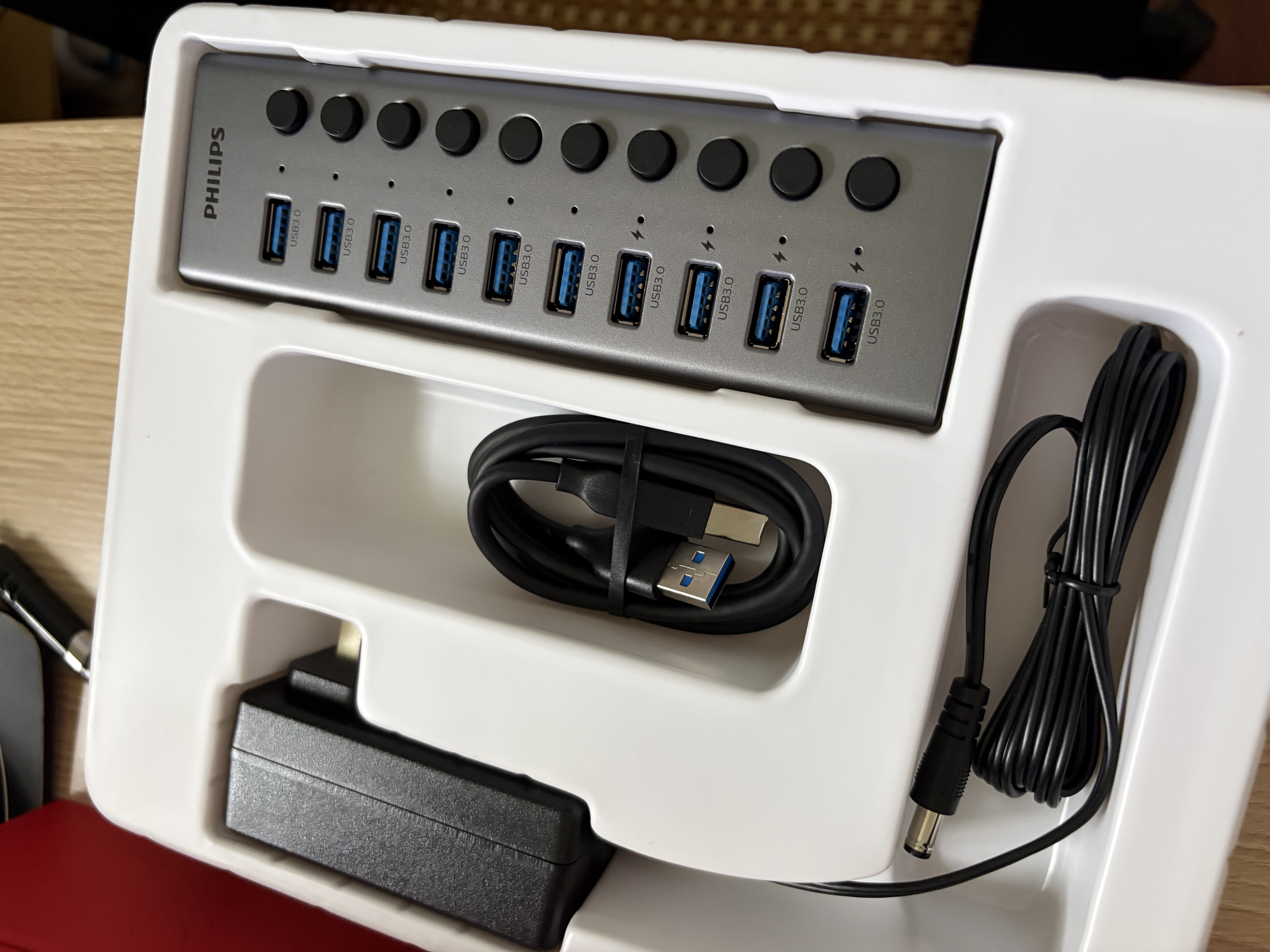 飞利浦（PHILIPS）USB3.0分线器10口拓展坞高速扩展笔记本台式电脑接口HUB集线器分控开关带电源1531F 实拍图