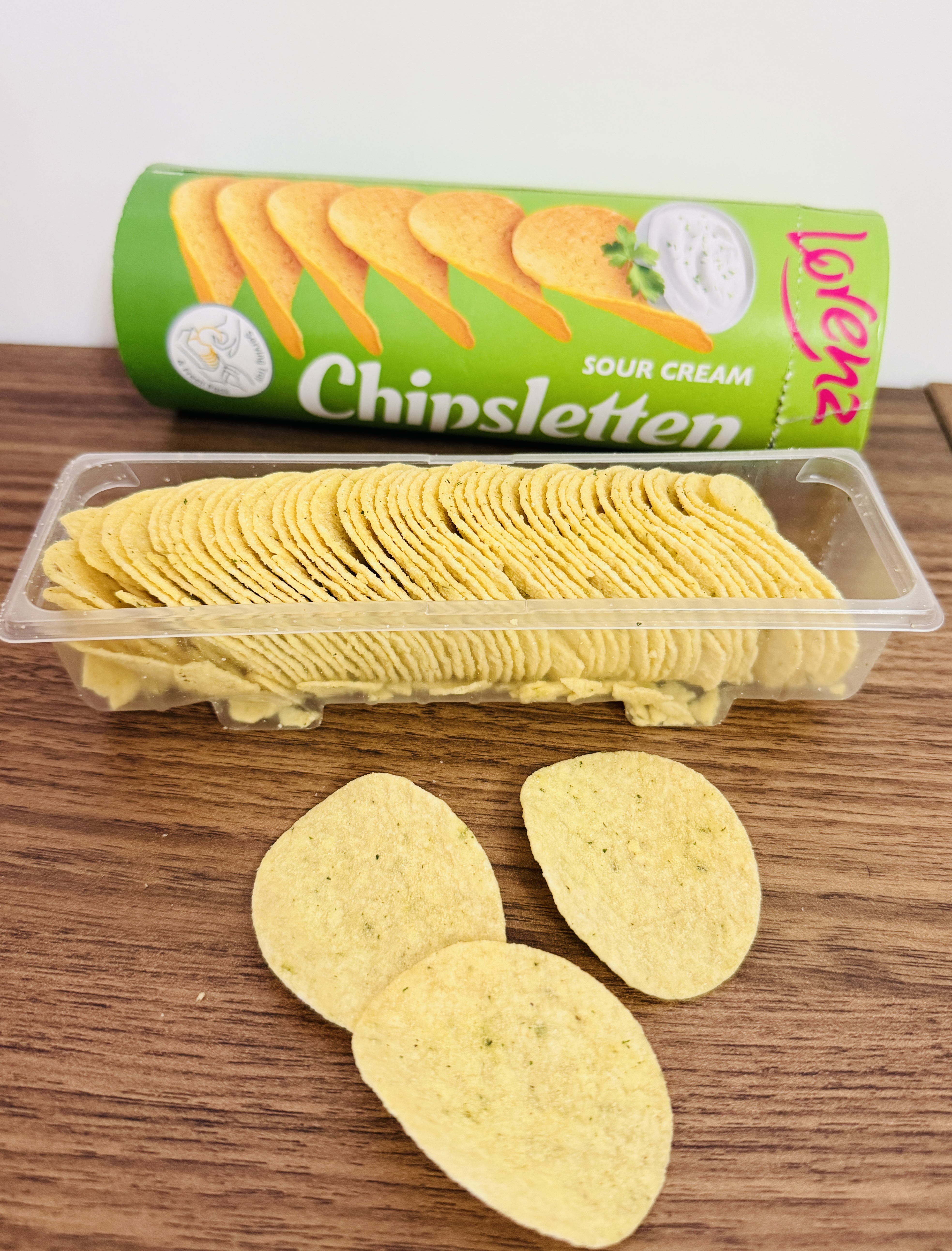 劳仑兹激脆酸奶油味罐装薯片100g 波兰进口马铃薯休闲零食 实拍图
