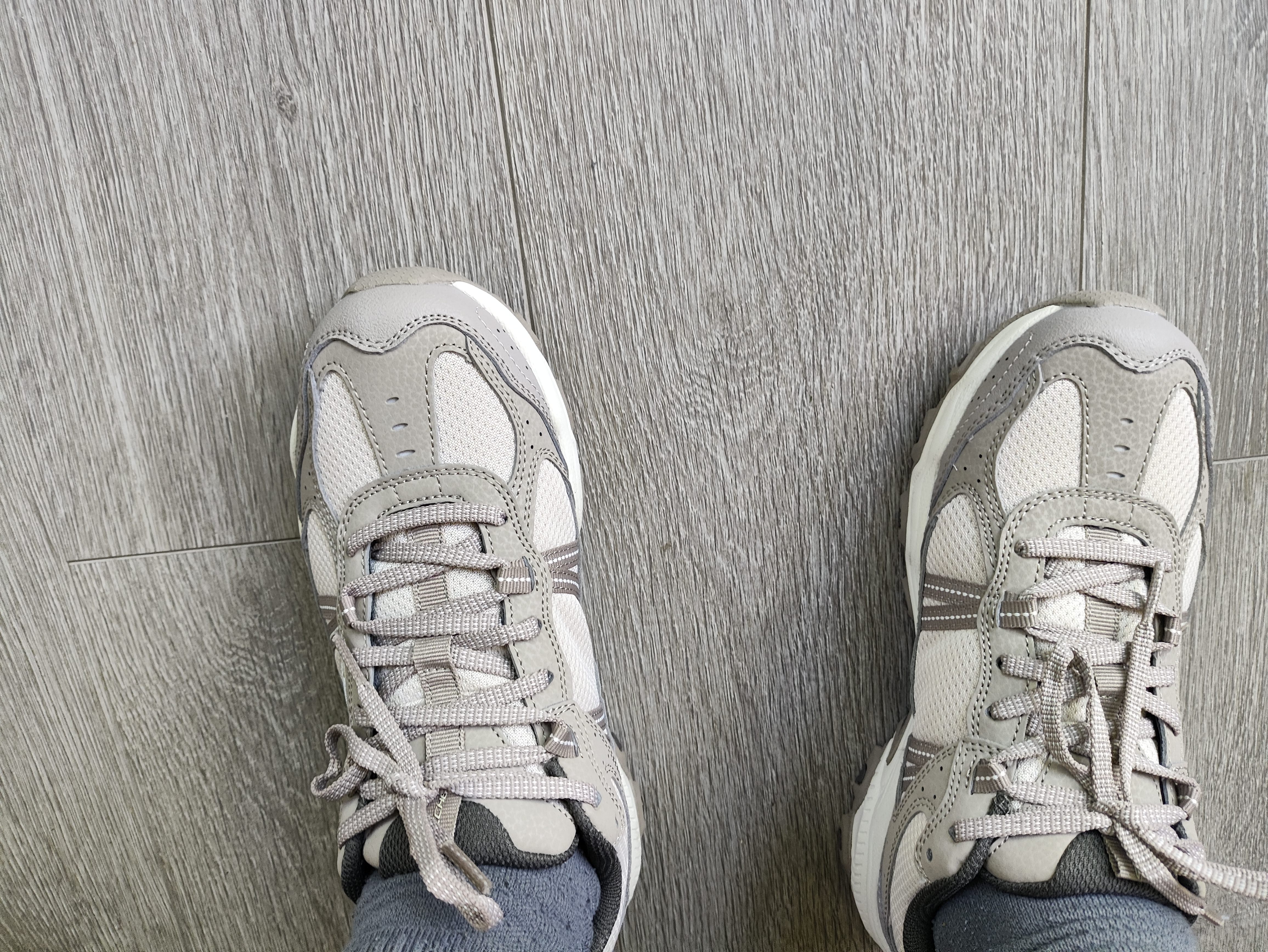 斯凯奇（Skechers）女鞋云野老爹鞋透气舒适户外登山徒步鞋运动鞋180125 实拍图