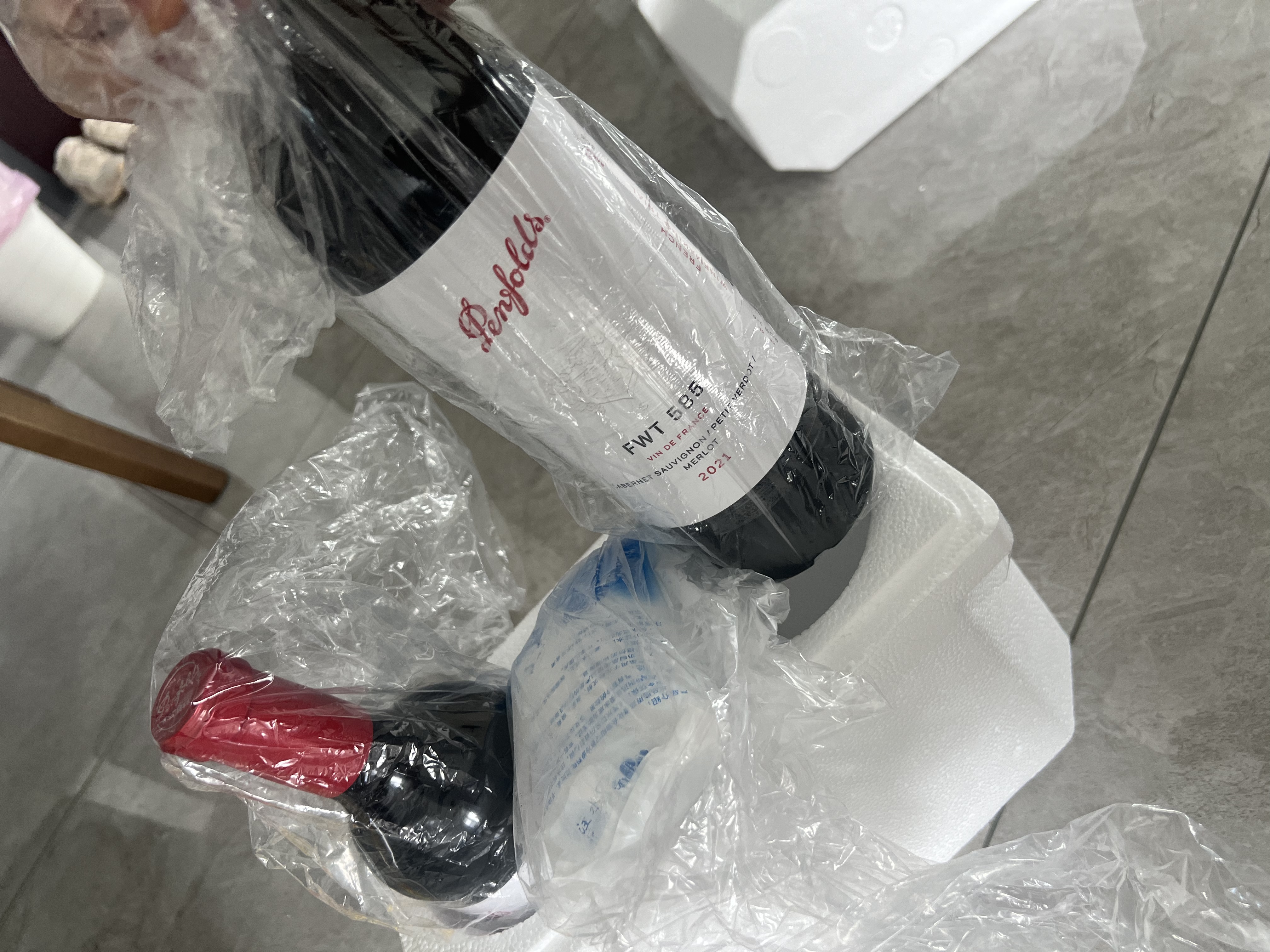 奔富（Penfolds）FWT 585赤霞珠小维多梅洛红葡萄酒 750ml*6瓶 整箱装 实拍图