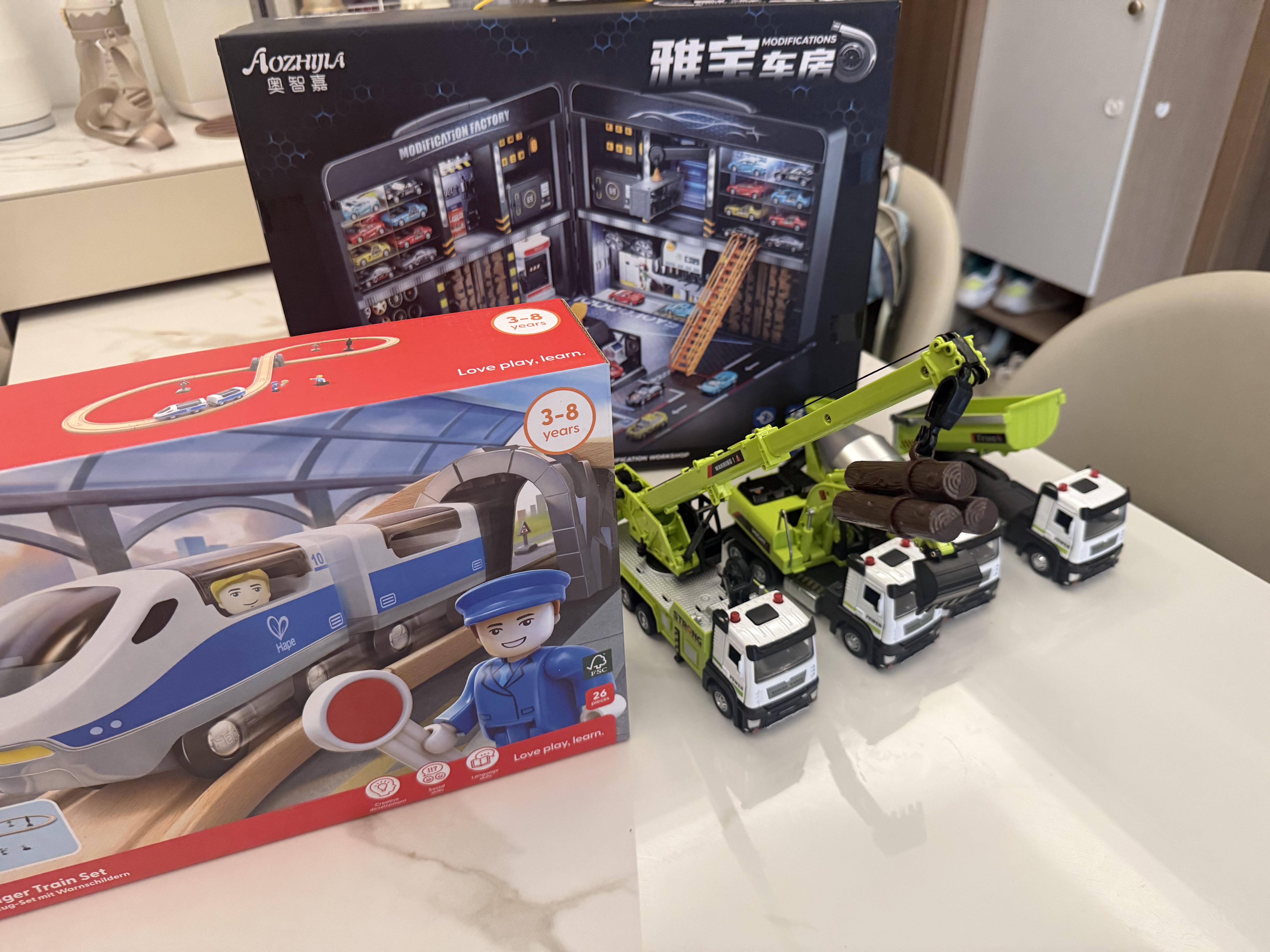 卡威（KIV）合金工程车玩具翻斗运输车吊车挖掘机搅拌车大卡车儿童玩具车男孩 组合款【搅拌车+吊车+运输车+挖机】 实拍图