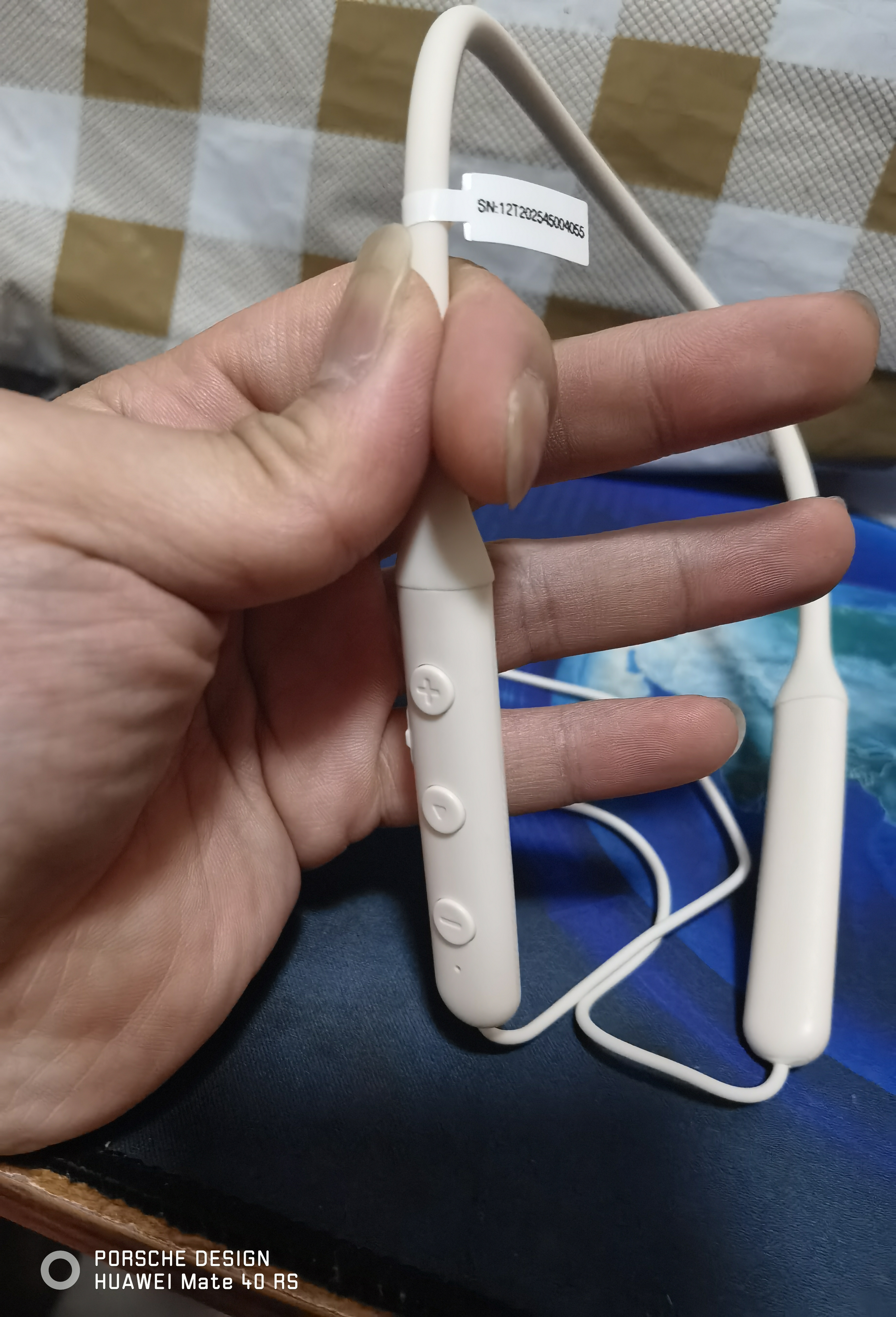 酷狗【30小时长续航+7种定制音效】6.0蓝牙耳机挂脖式颈挂无线音乐运动跑步游戏高音质降噪电量M3proY 实拍图