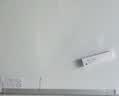 得力45*30cm小白板 纤维实芯金属边框小黑板家用儿童办公室会议教学挂式看板磁性磁力 涂鸦记录手持 实拍图