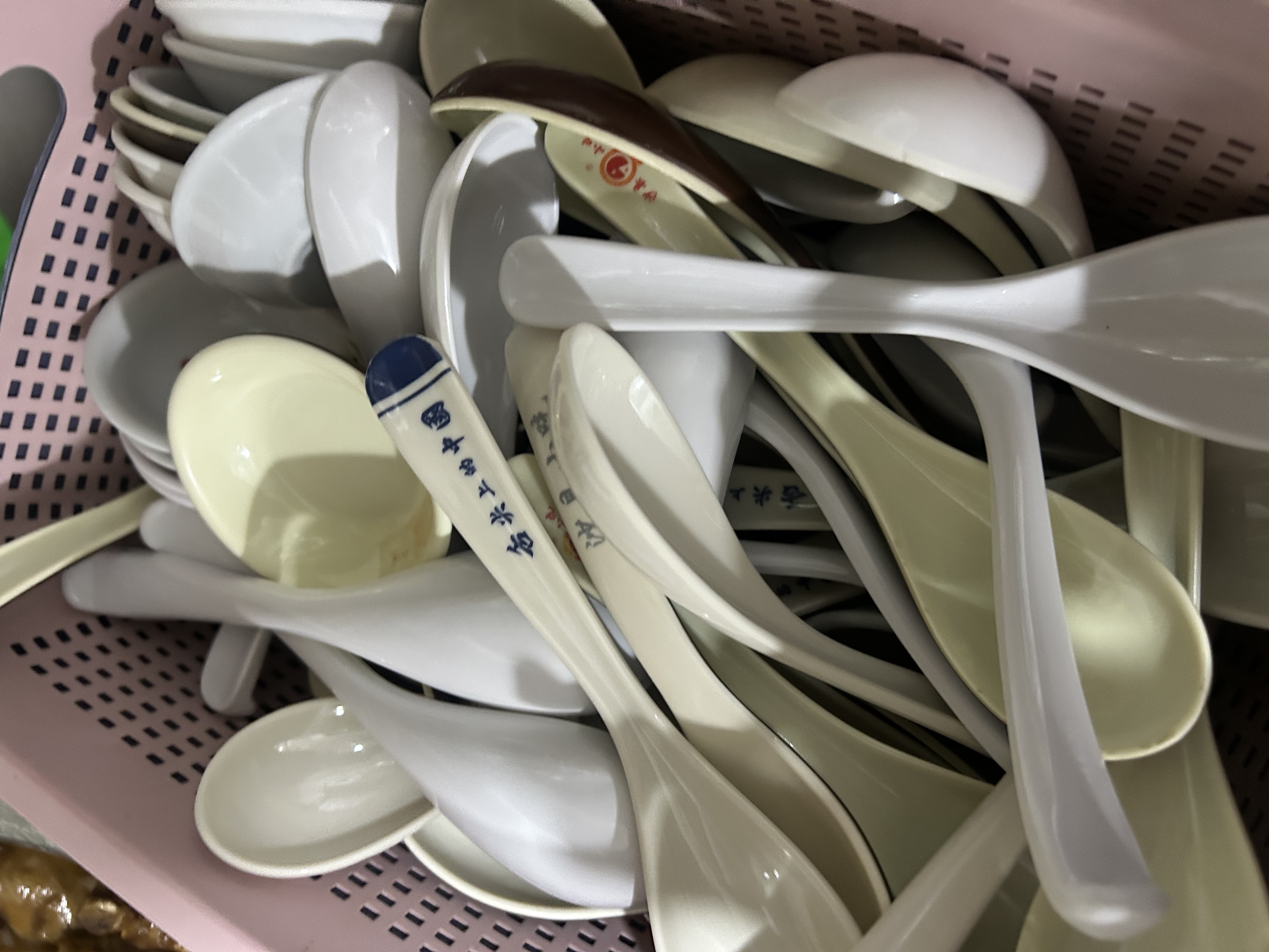 贝莱恩A5食品级密胺盘子圆盘骨碟菜盘饭盘自助餐盘塑料碟子商用餐具盘碟 10英寸圆盘 25cm 实拍图