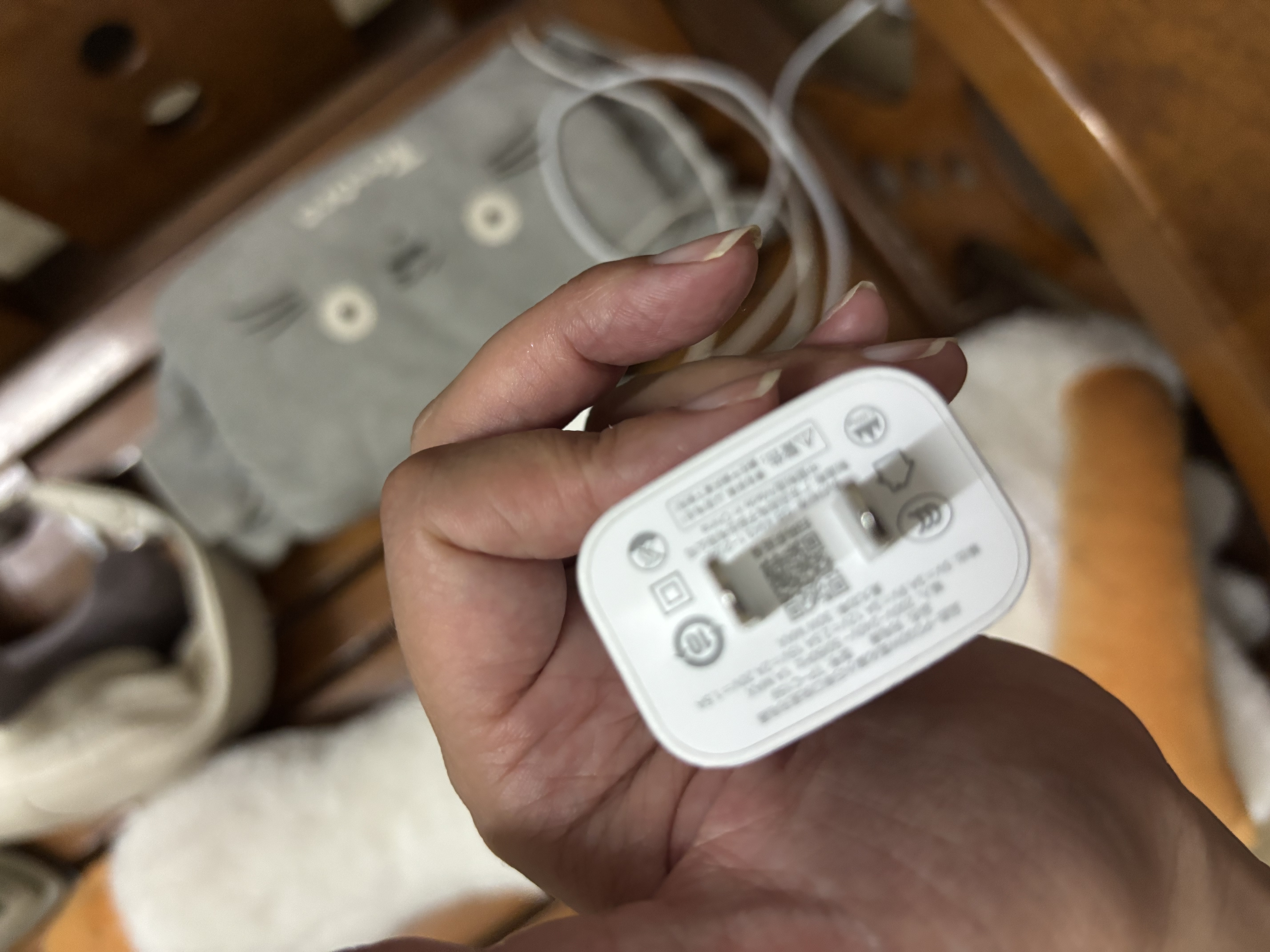 品胜3C苹果充电器iPhone17ProMax快充插头PD30W通用苹果16/15/14/iPad小米华为type-c手机AirPods Pro3 实拍图