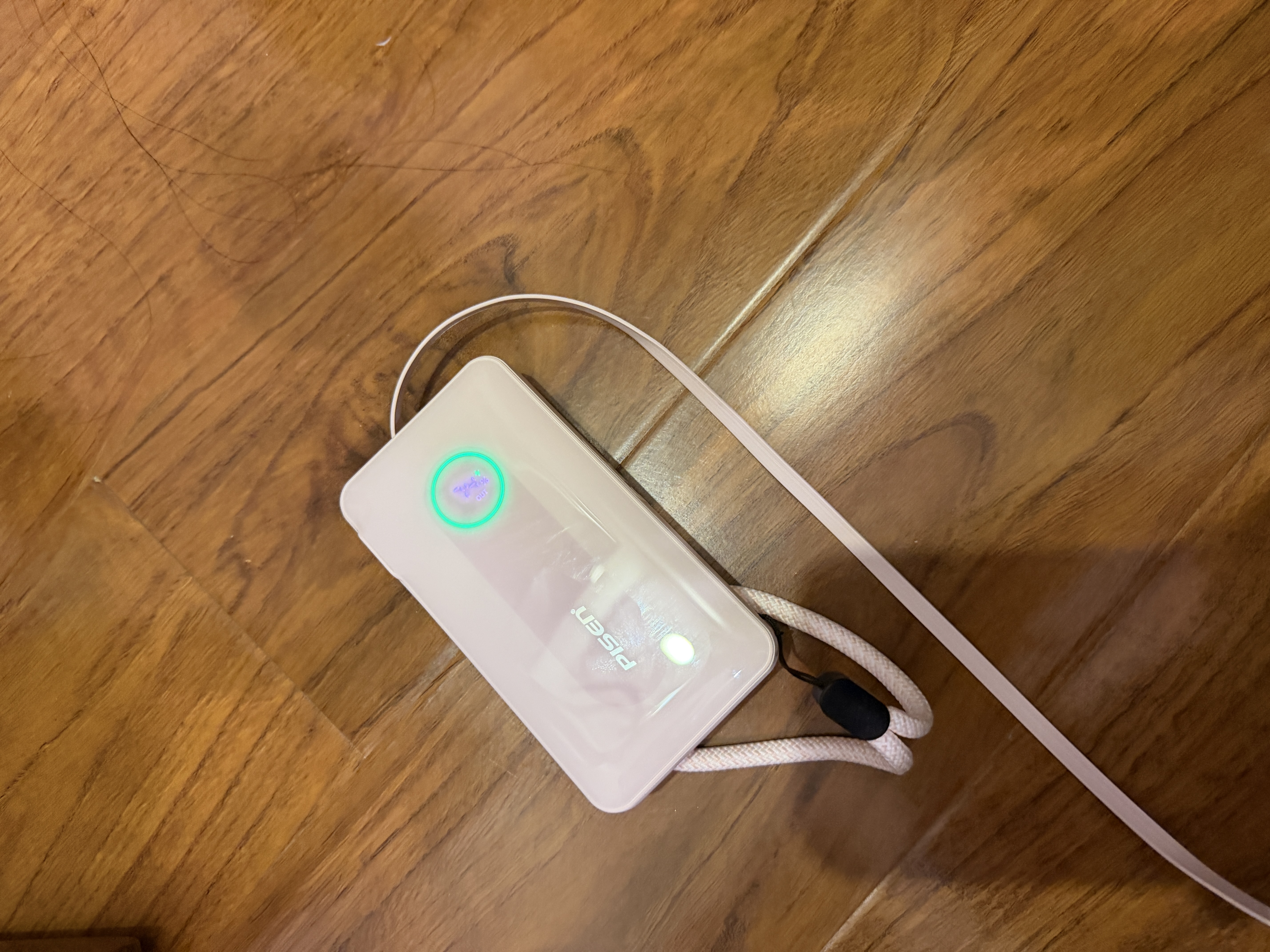 品胜【3C认证可上飞机】充电宝自带C线伸缩35W快充插头充电器10000毫安移动电源适用苹果17promax粉 实拍图