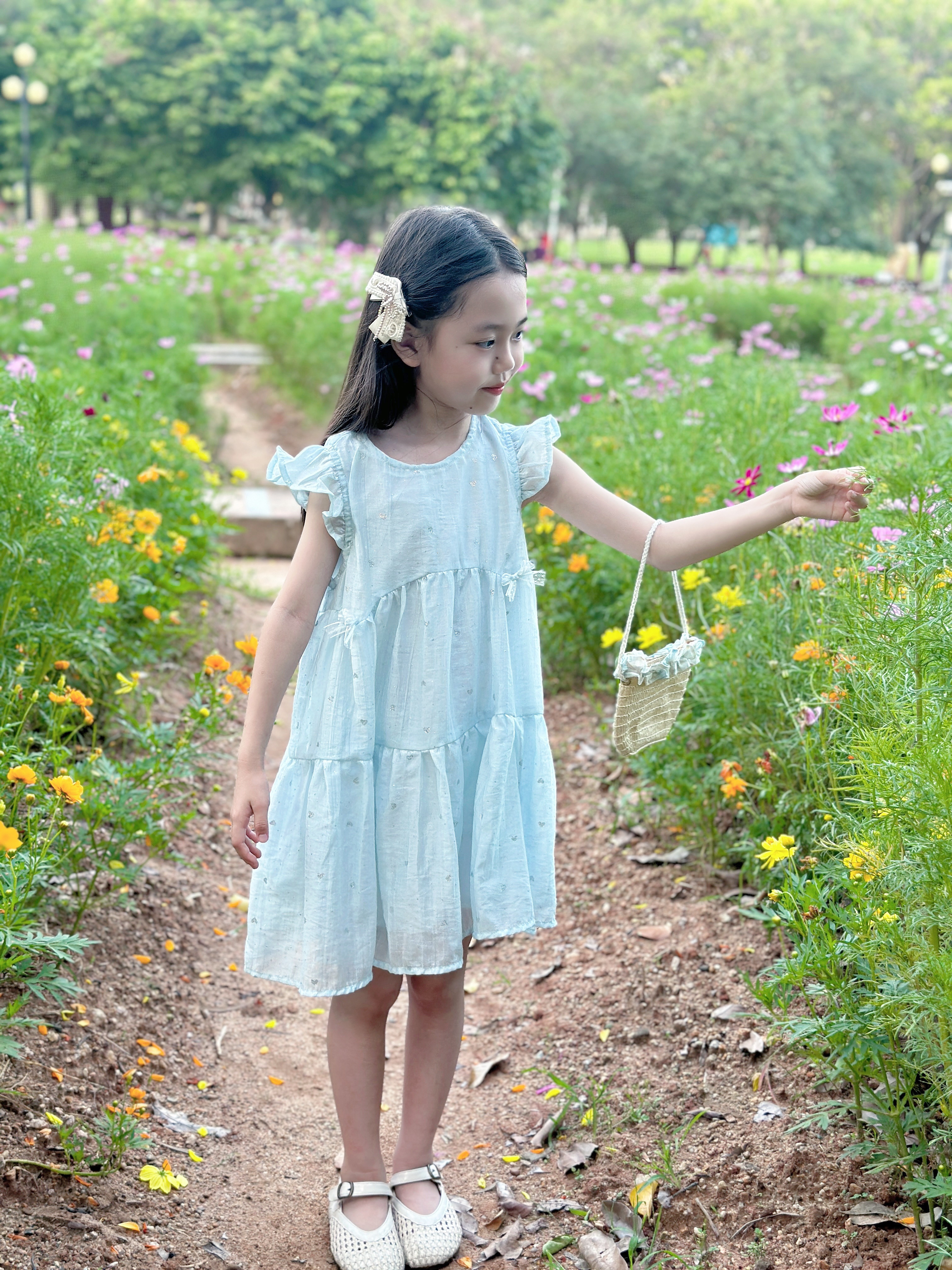 皇室童缘女童满天星碎钻公主裙26夏款蛋糕裙童装连衣裙中大童 实拍图