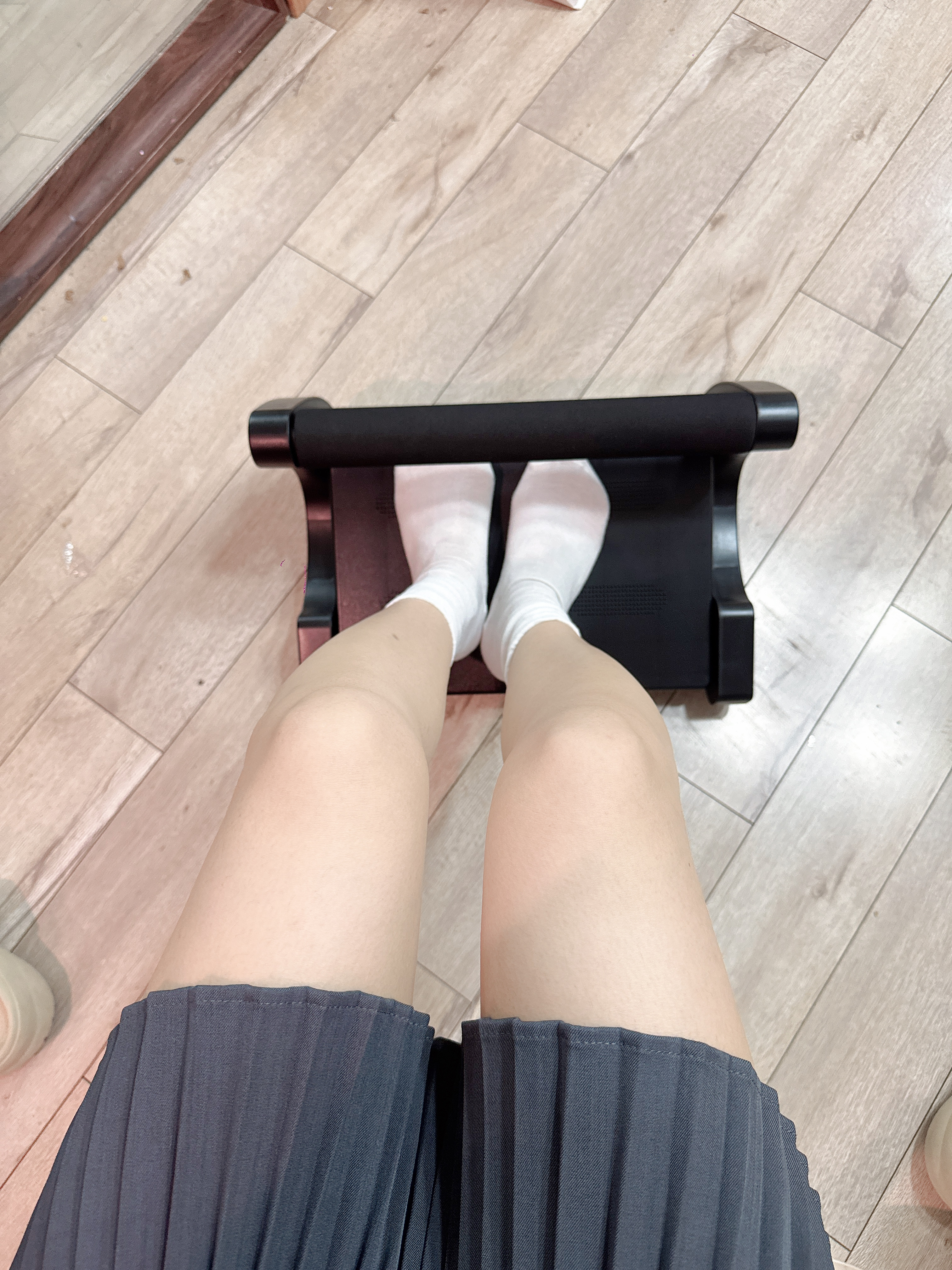 好尔（haoer）办公室脚踏搁脚凳神器家用沙发放腿脚凳踩板可调节翘脚搁脚凳黑色 实拍图