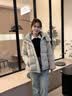 波司登（BOSIDENG）反季羽绒【小蛮腰】羽绒服商场同款女90绒可脱卸帽显瘦保暖外套 优乐卡其7E69-灰色系 S 160/84A 体重约100-110斤 实拍图