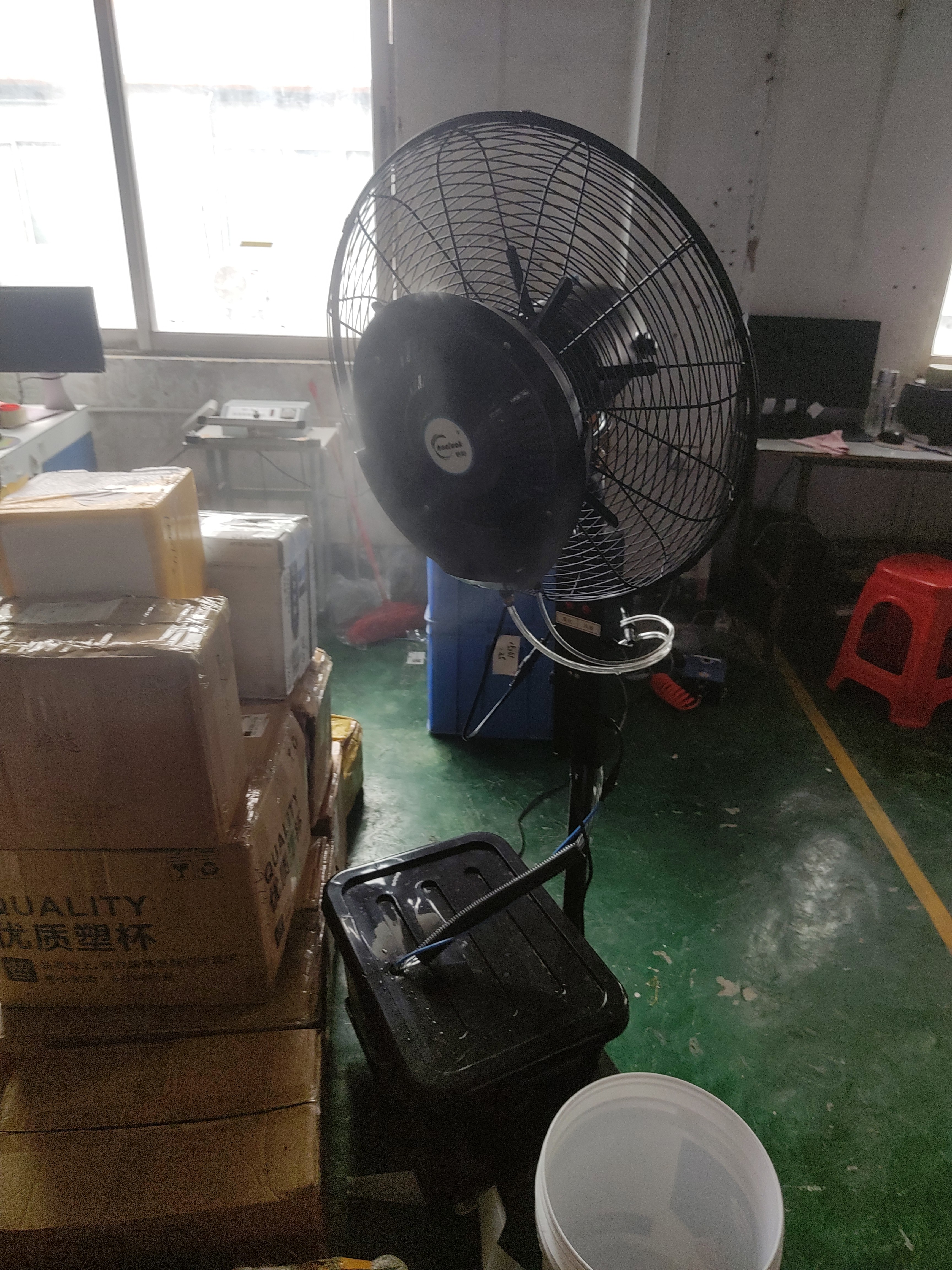 皓彩 喷雾风扇工业水雾电风扇雾化落地扇户外降温除尘制冷强力商用冷气机水冷加水带水箱制冷落地扇 550落地扇 固定款 一键摇头 实拍图