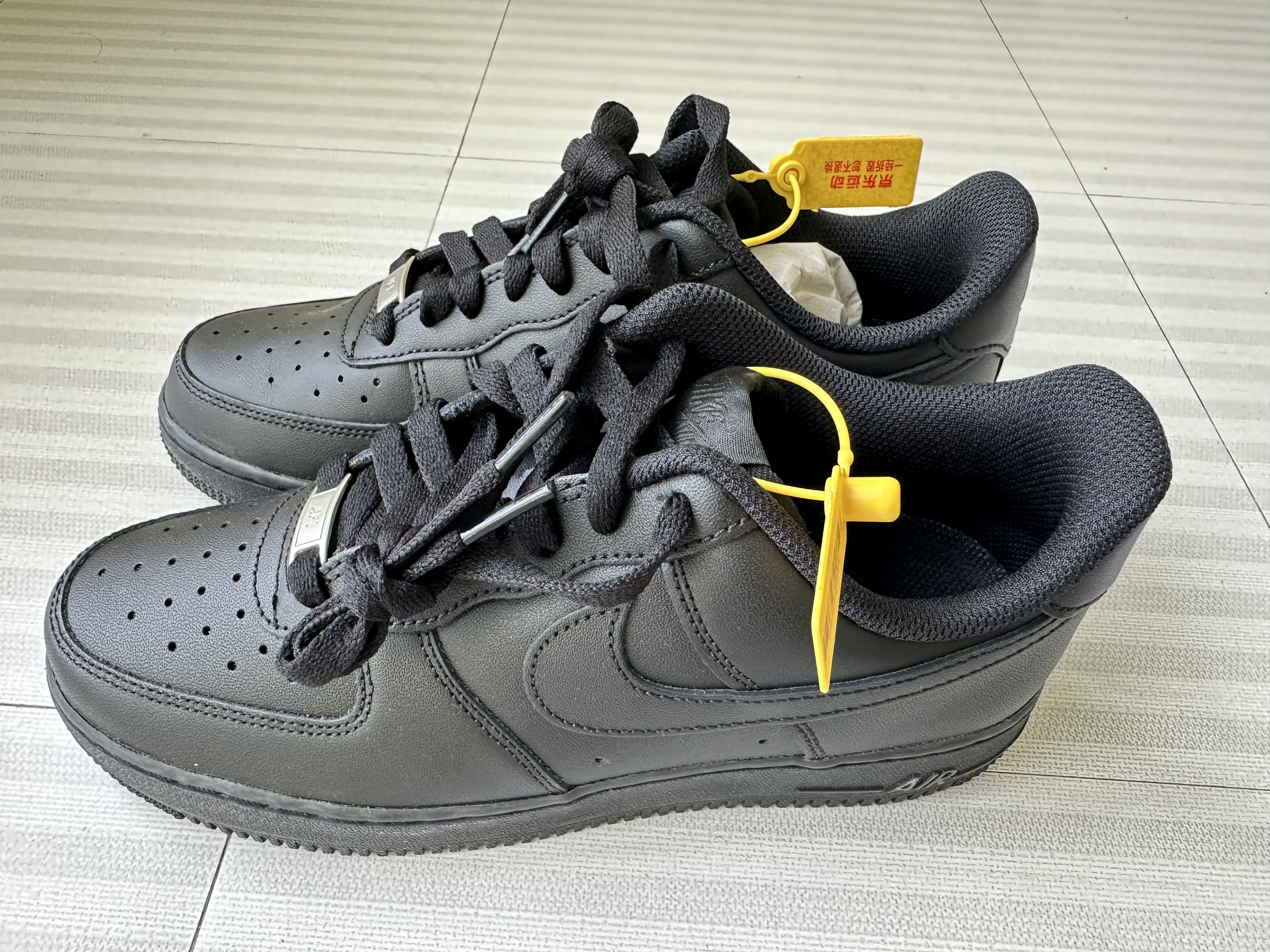 耐克NIKE板鞋男空军一号AF1 AIR FORCE 1运动鞋CW2288-001黑40 实拍图