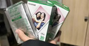 富士（FUJIFILM）instax迷你拍立得相机专用3寸拍立得相纸适用mini7+/41/99/evo/13/12/liplay+等型号 20张白边相纸+皮卡丘贴纸*2+魔法咒语相册*3 实拍图