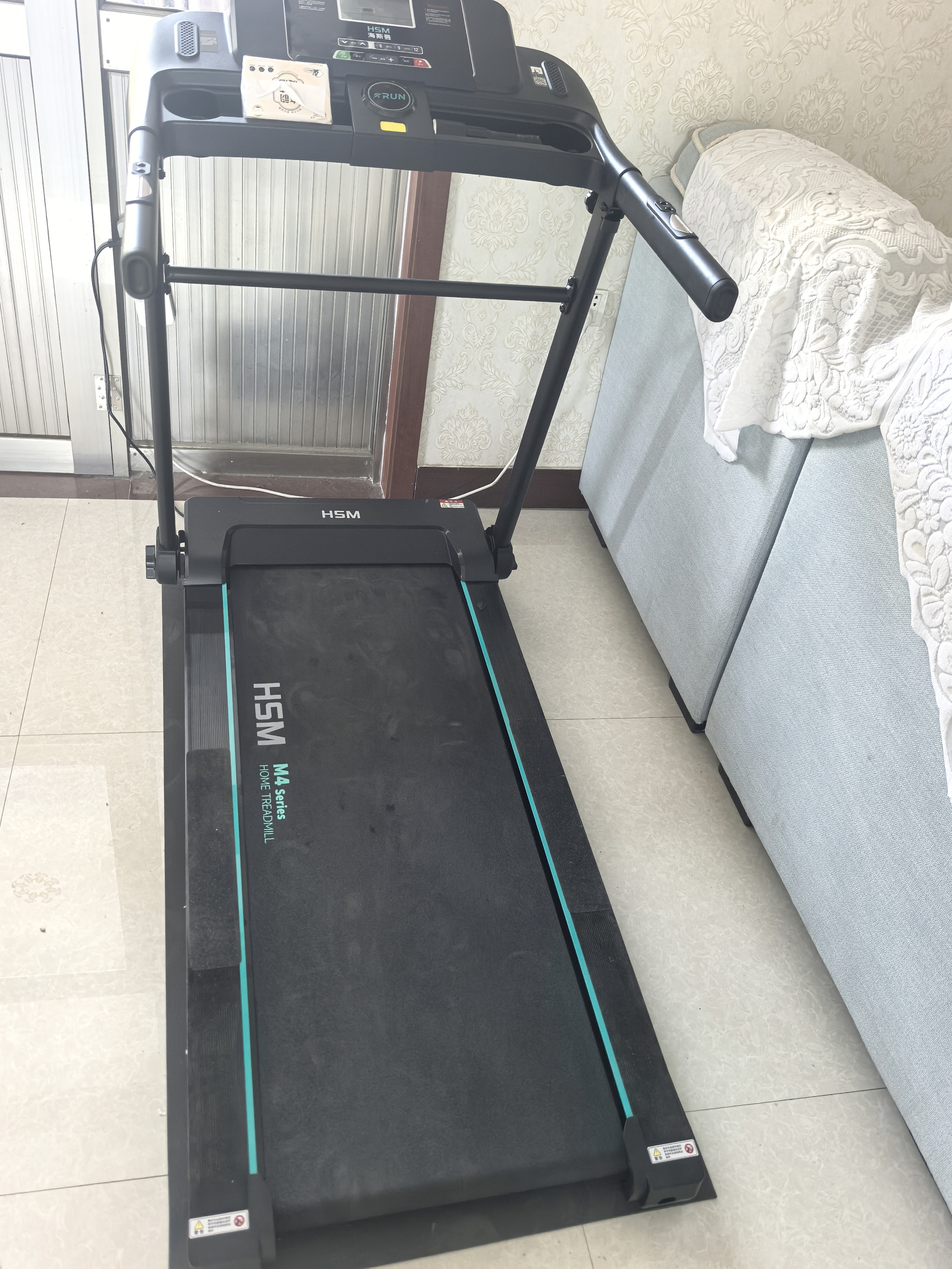海斯曼海瑞M2跑步机家庭用一体折叠静音减震小型走步机免安装减肥专用 【M4Pro升级】店长推荐/13°大坡度/无刷电机大体重选 实拍图