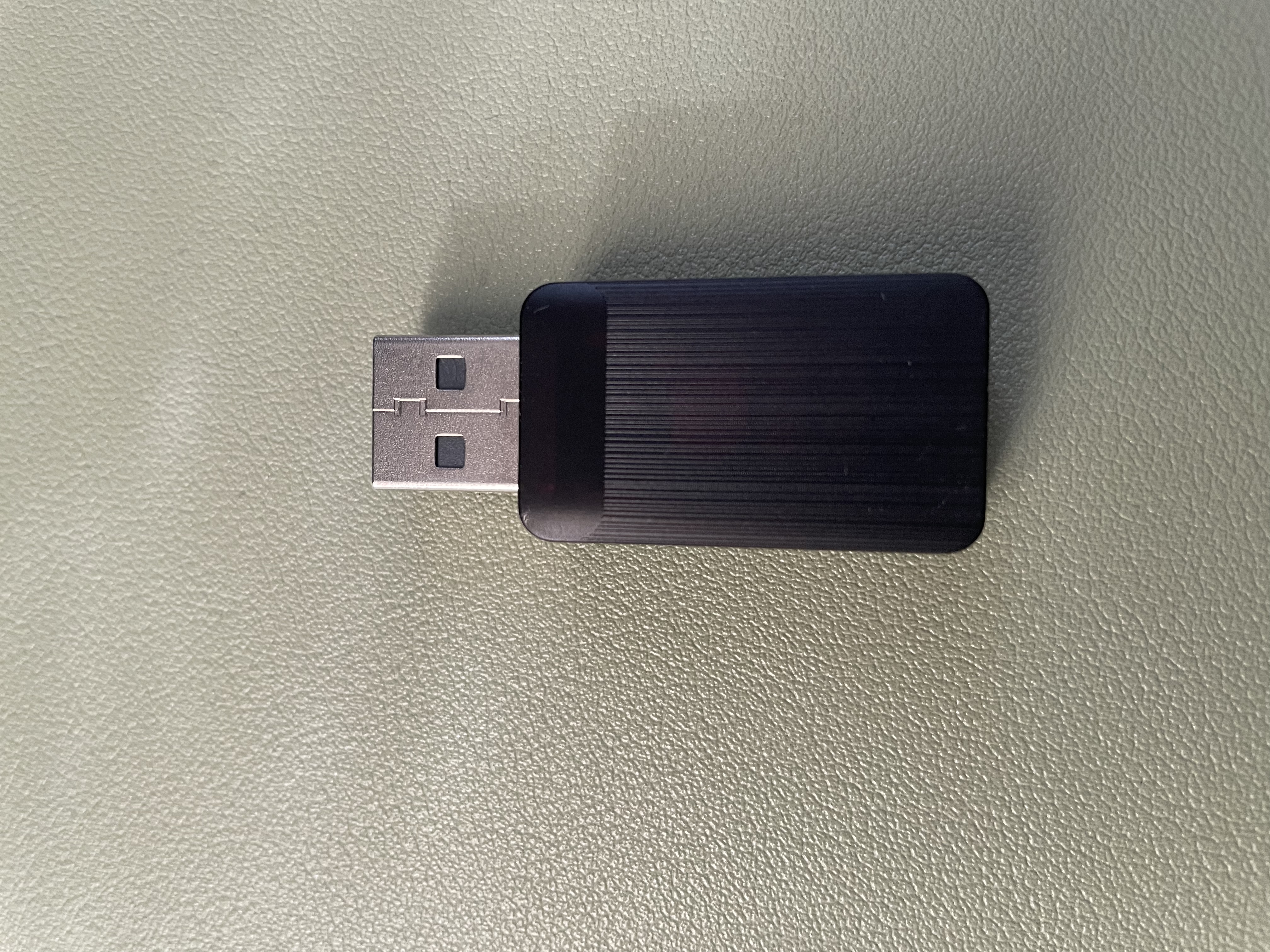 毕亚兹 WiFi6免驱动USB无线网卡 双频5G蓝牙5.4 无线蓝牙二合一 台式机笔记本外置WiFi接收器国产系统 实拍图