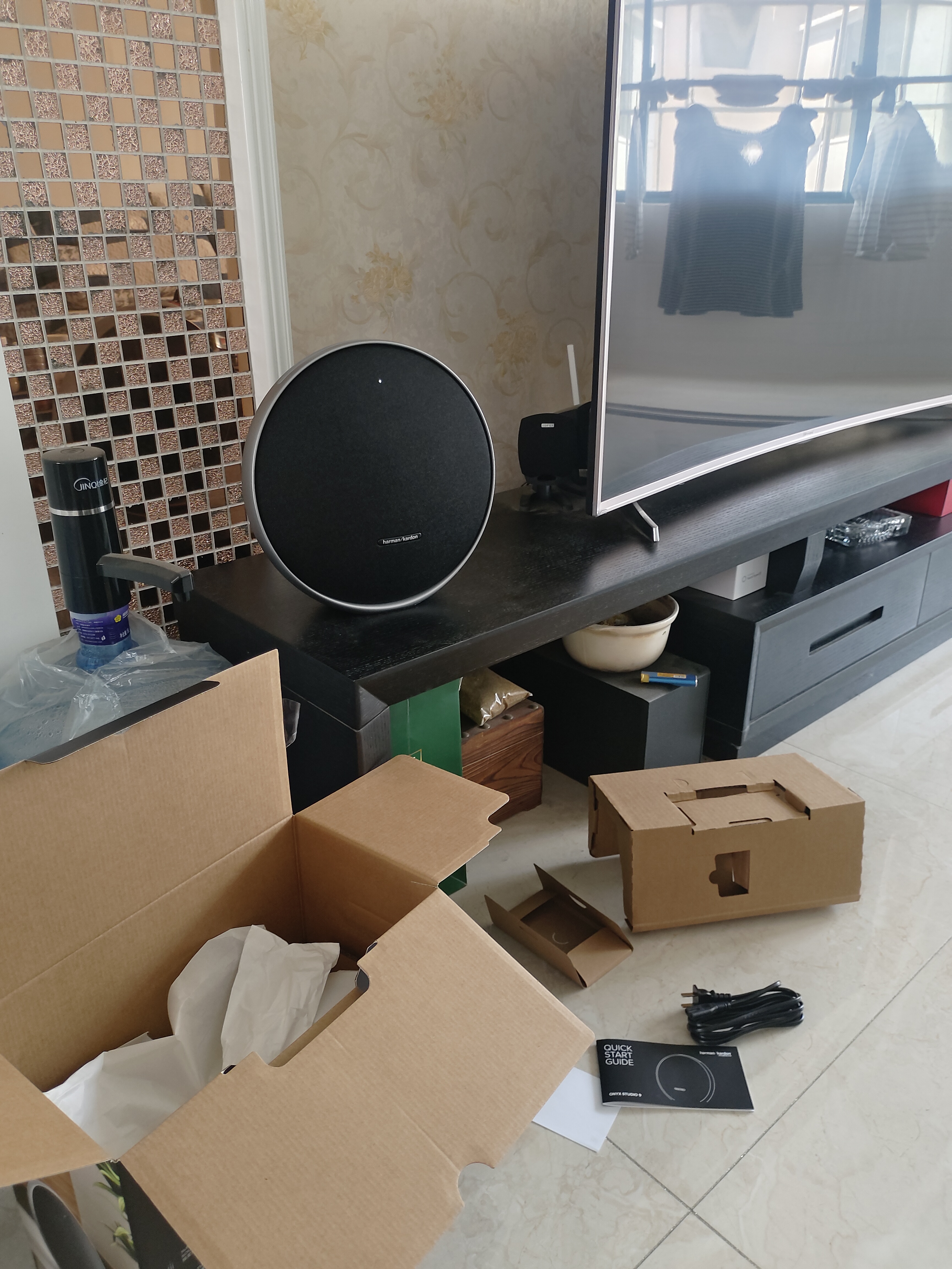 哈曼卡顿（Harman/Kardon）音乐卫星9代家用客厅音响星环9音乐星环7升级ONYX 9家用桌面立体声 哈曼卡顿 户外便携式蓝牙音箱 星环9黑色 实拍图
