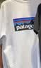 巴塔哥尼亚（Patagonia）男女情侣款通勤P-6 Logo混纺棉休闲潮流户外透气短袖T恤 38504 WHI（实物白里透蓝） XL 182/190(CM)  91/101(KG) 实拍图