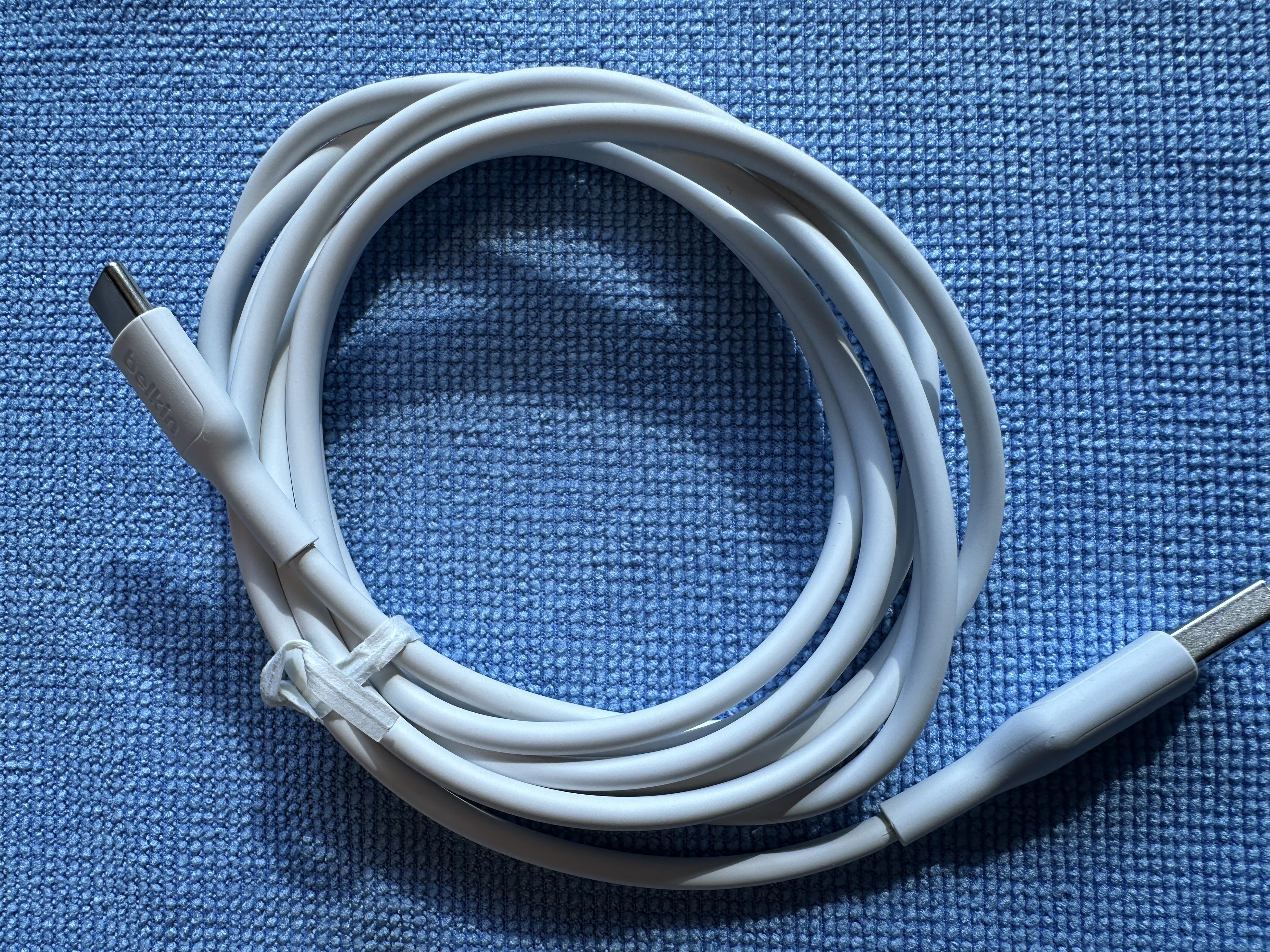 贝尔金（BELKIN）苹果数据线 PD快充 USB-A转Type-C充电线 iPhone充电线 苹果手机充电 ipad快充 2米白色 CAB021 实拍图