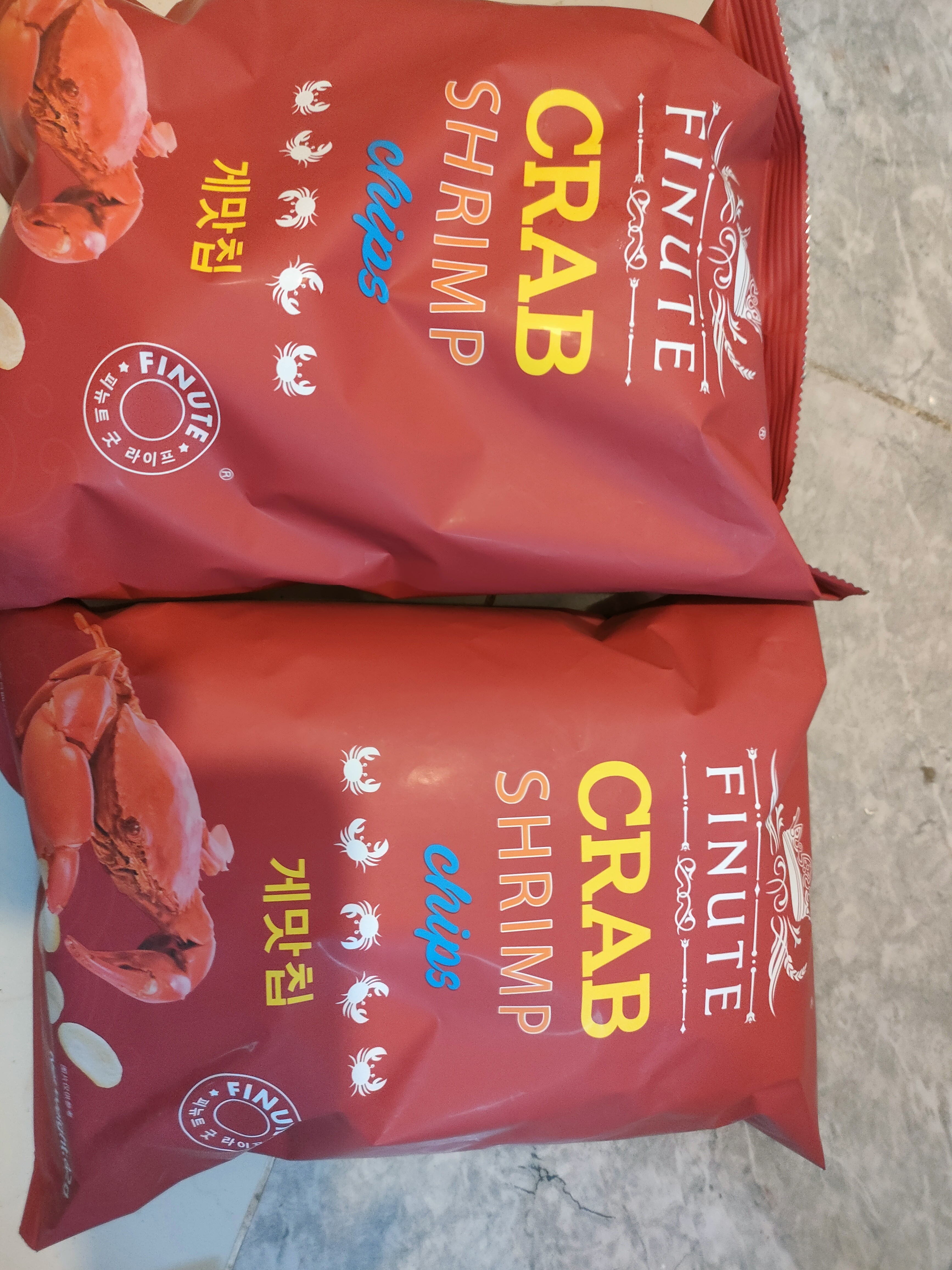 FINUTE趣莱福虾片82g蟹味 韩国原装进口薯片虾条网红膨化食品休闲零食 实拍图