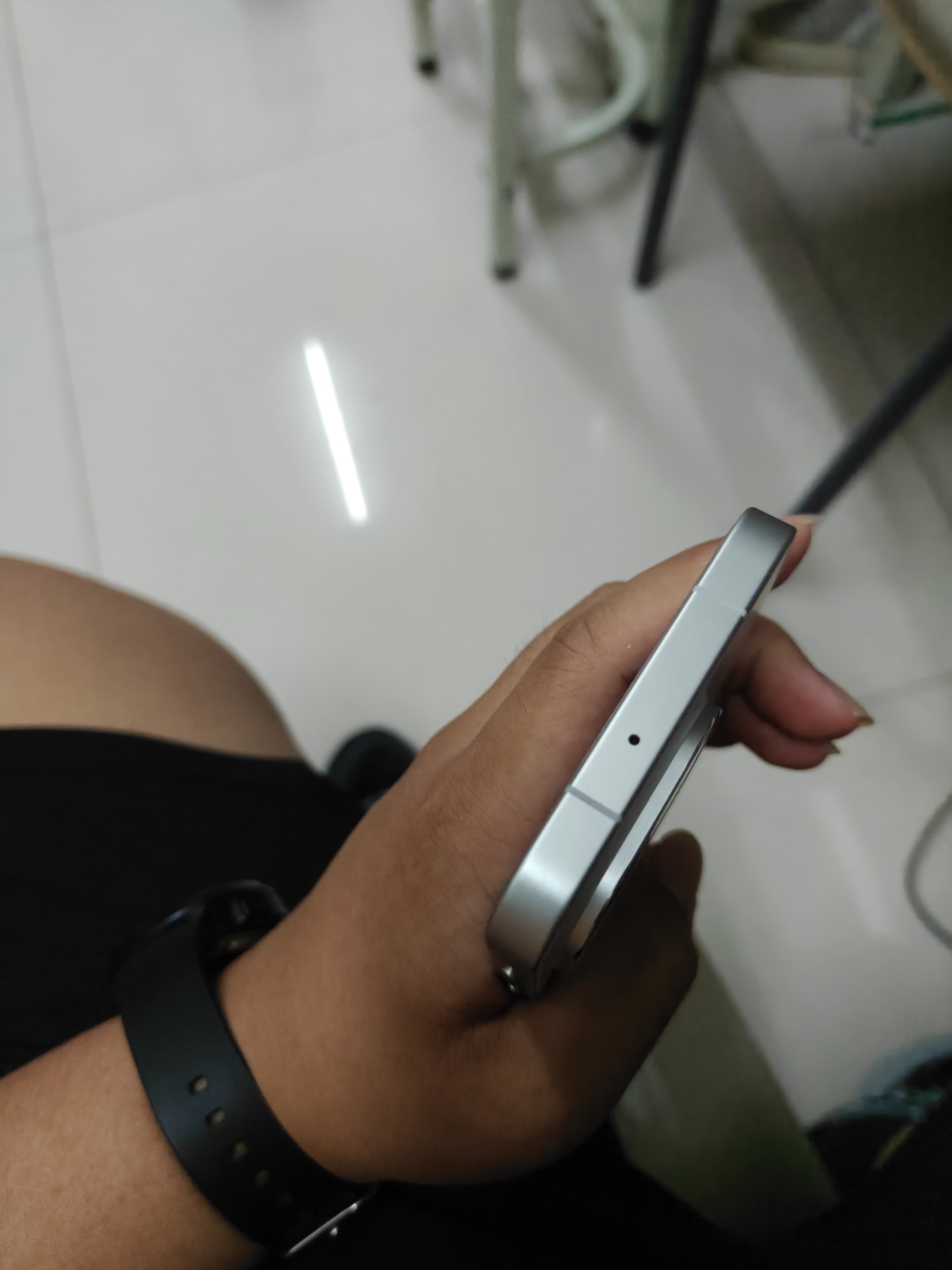 OPPO Find X9 16GB+1TB 霜白 4K超清实况照片 天玑9500 拍照旗舰智能手机 国家补贴 旅拍神器 5G 实拍图