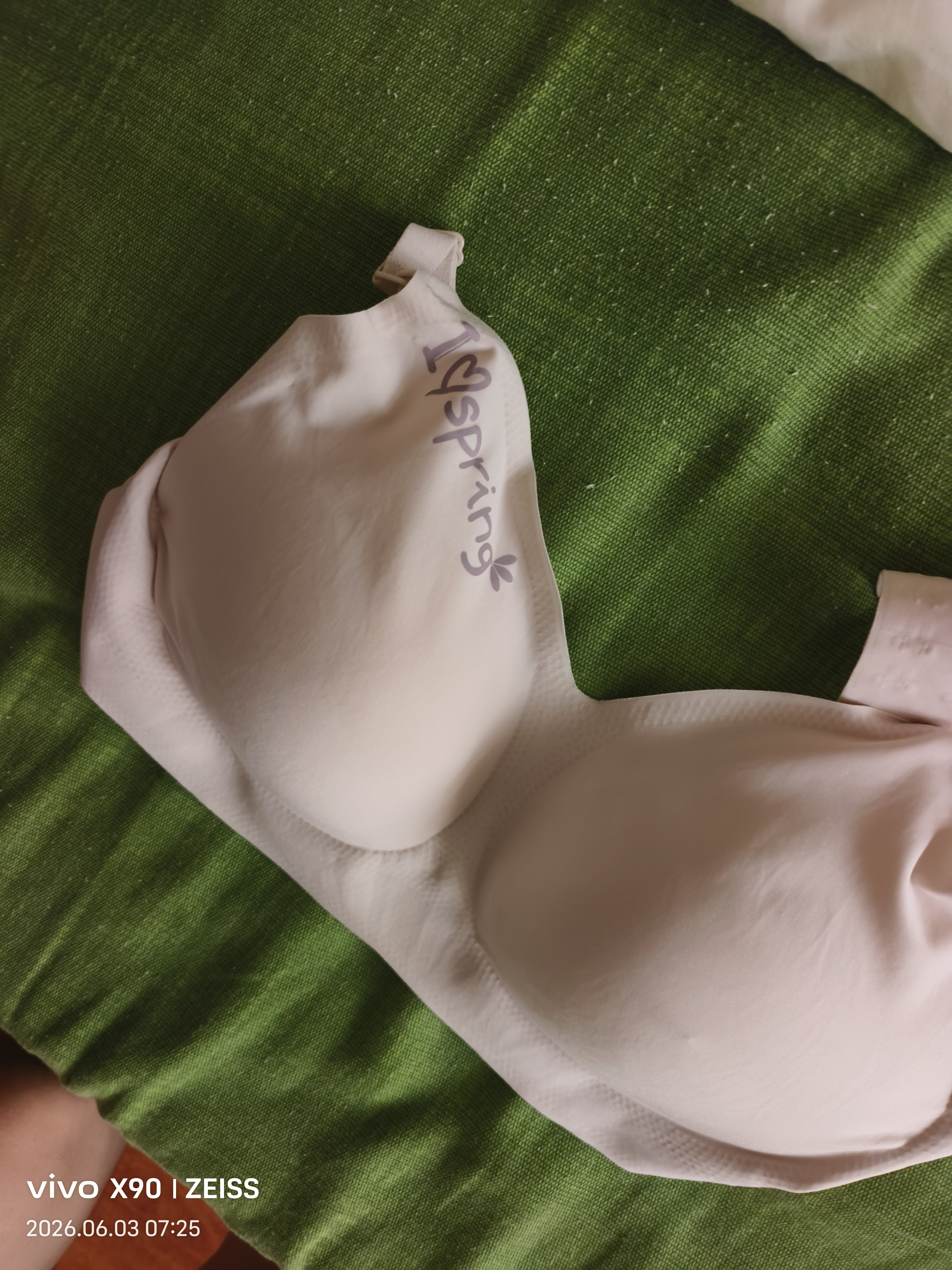 Spring Maternity喜临哺乳文胸孕妇哺乳内衣产后喂奶防下垂时尚聚拢不勒胸无痕抑菌 柔肤白哺乳文胸（不含内裤） XL-XXL 实拍图