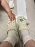 卡骆驰（CROCS）白鹿同款经典云朵洞洞鞋时尚百搭女鞋花园鞋沙滩鞋|206750 骨白色-2Y2(含智必星) 38 (240mm) 实拍图