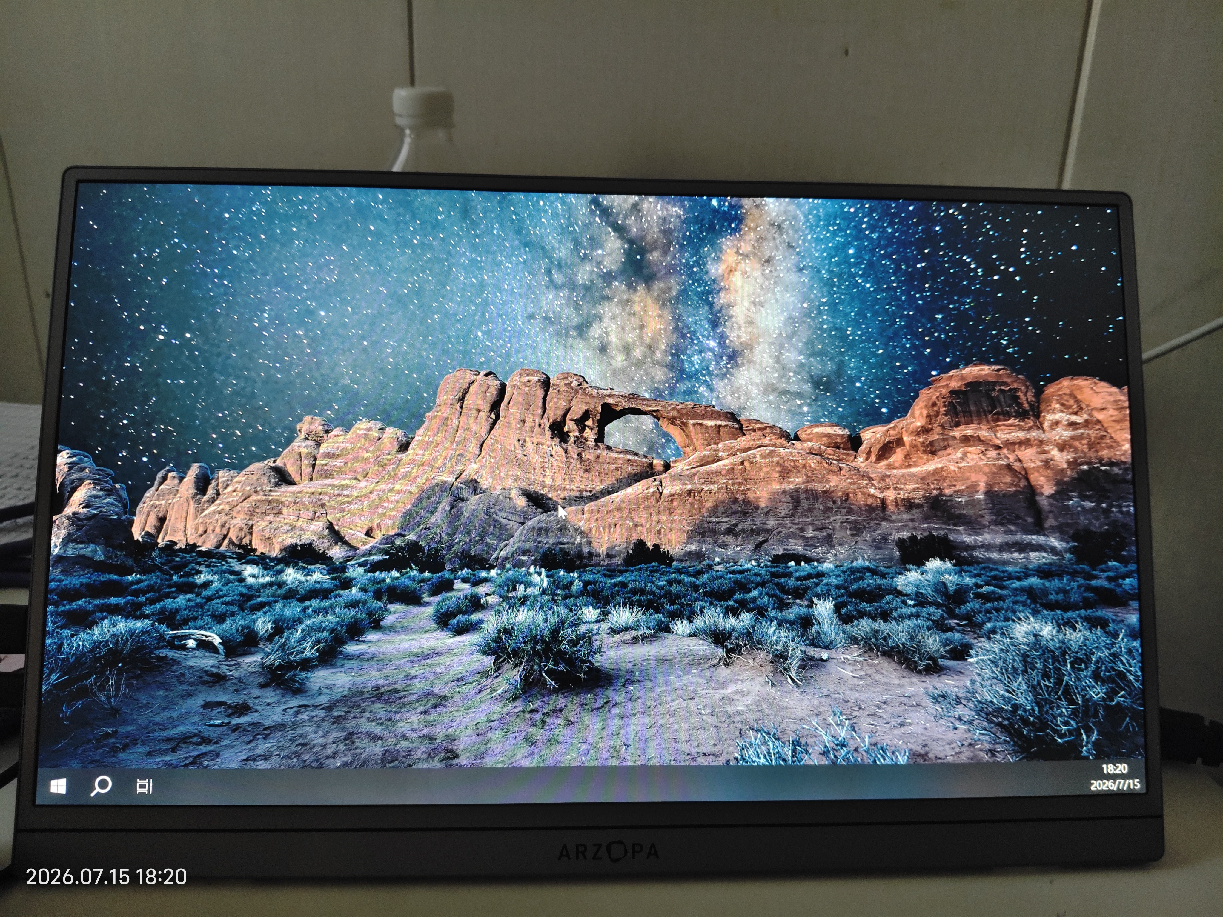 ARZOPA阿卓帕小卓15.6英寸便携显示器 手机笔记本直连扩展屏 PS5/4 SWITCH 电脑显示副屏 A1 GAMUT太空灰 实拍图