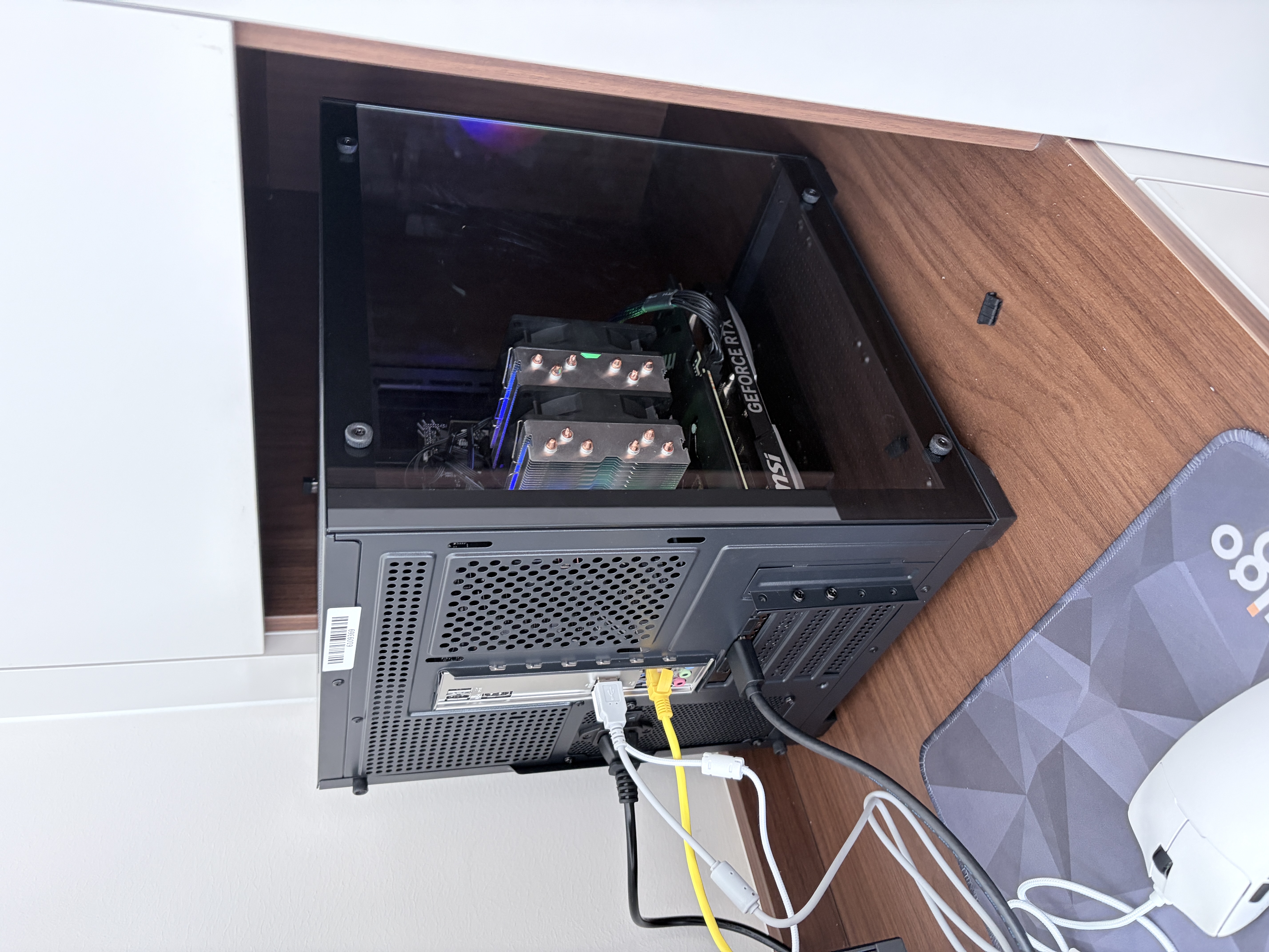 微星品牌游戏主机 酷睿i5 12600KF/14600KF/RTX4060/5060/5060TI海景房主机DIY台式电脑整机组装电脑 配六i5-14600KF+微星RTX4070S 实拍图