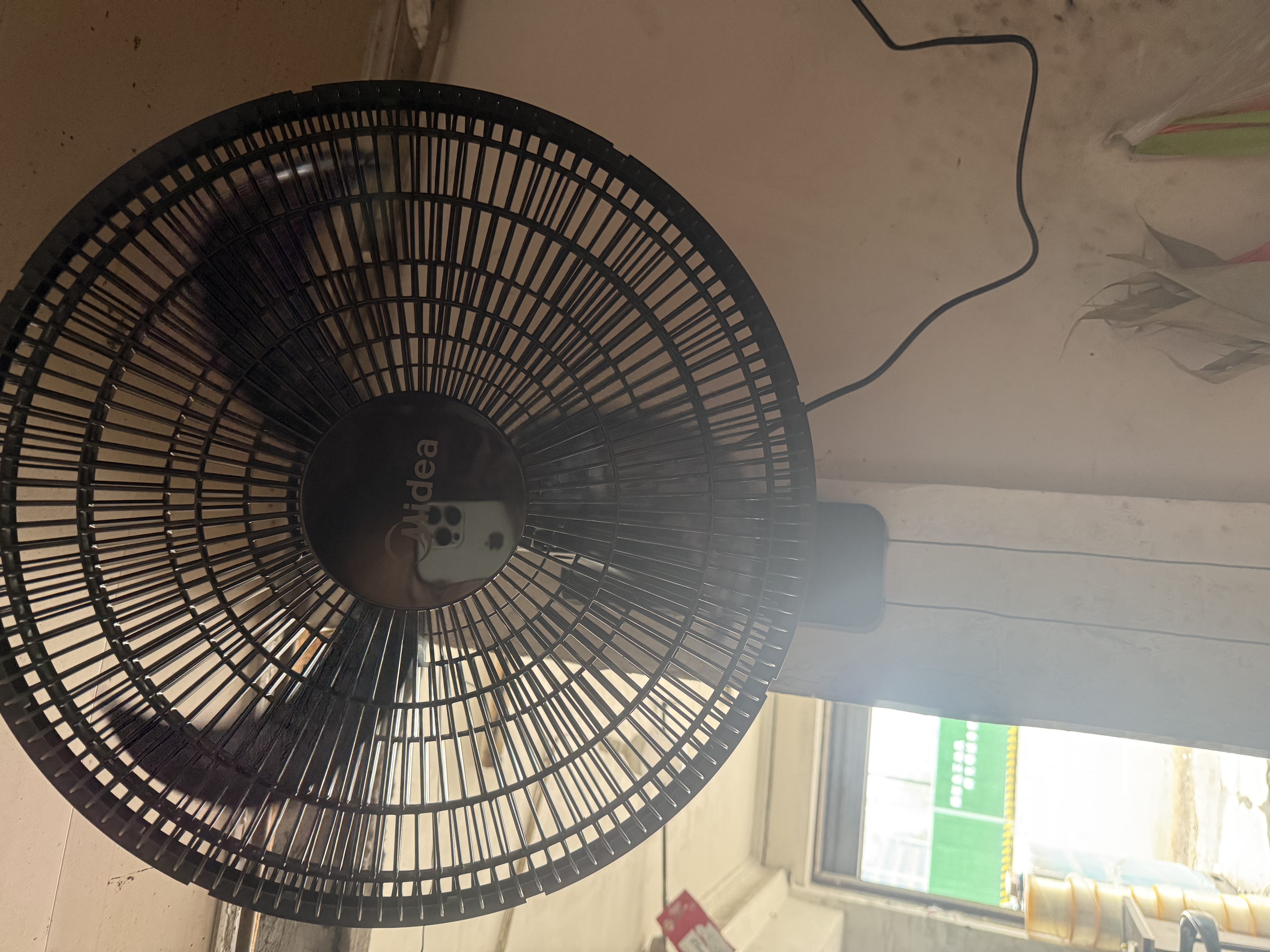 美的（Midea）电风扇商用壁扇壁挂式风扇工业工程扇家用摇头转页扇餐厅客厅安静低音 FW45-23E【尺寸升级 透凉大风】 家用壁挂式 实拍图