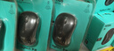 罗技（Logitech）M186鼠标（同M185外观） 无线鼠标 办公鼠标 对称鼠标 黑色灰边 带无线2.4G接收器 实拍图