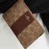 蔻驰（COACH）【品牌直供】女士小号手拿包手腕包棕色CW854礼物 实拍图