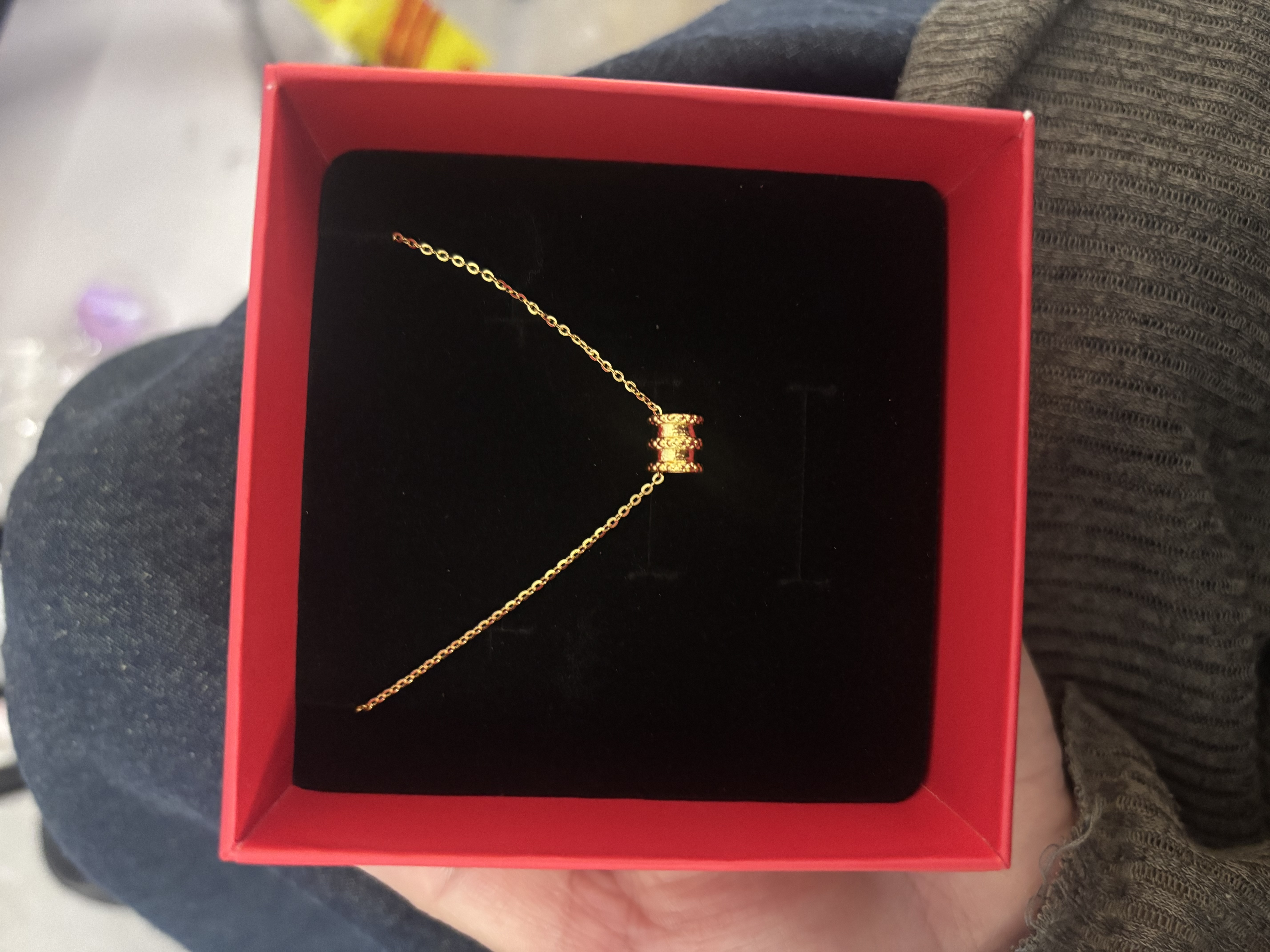 中国黄金（CHINA GOLD）黄金吊坠女新款足金小蛮腰项链挂坠老婆生日七夕情人节礼物送女友 【京速达】小蛮腰吊坠 约0.2g【赠镀金银链】 实拍图