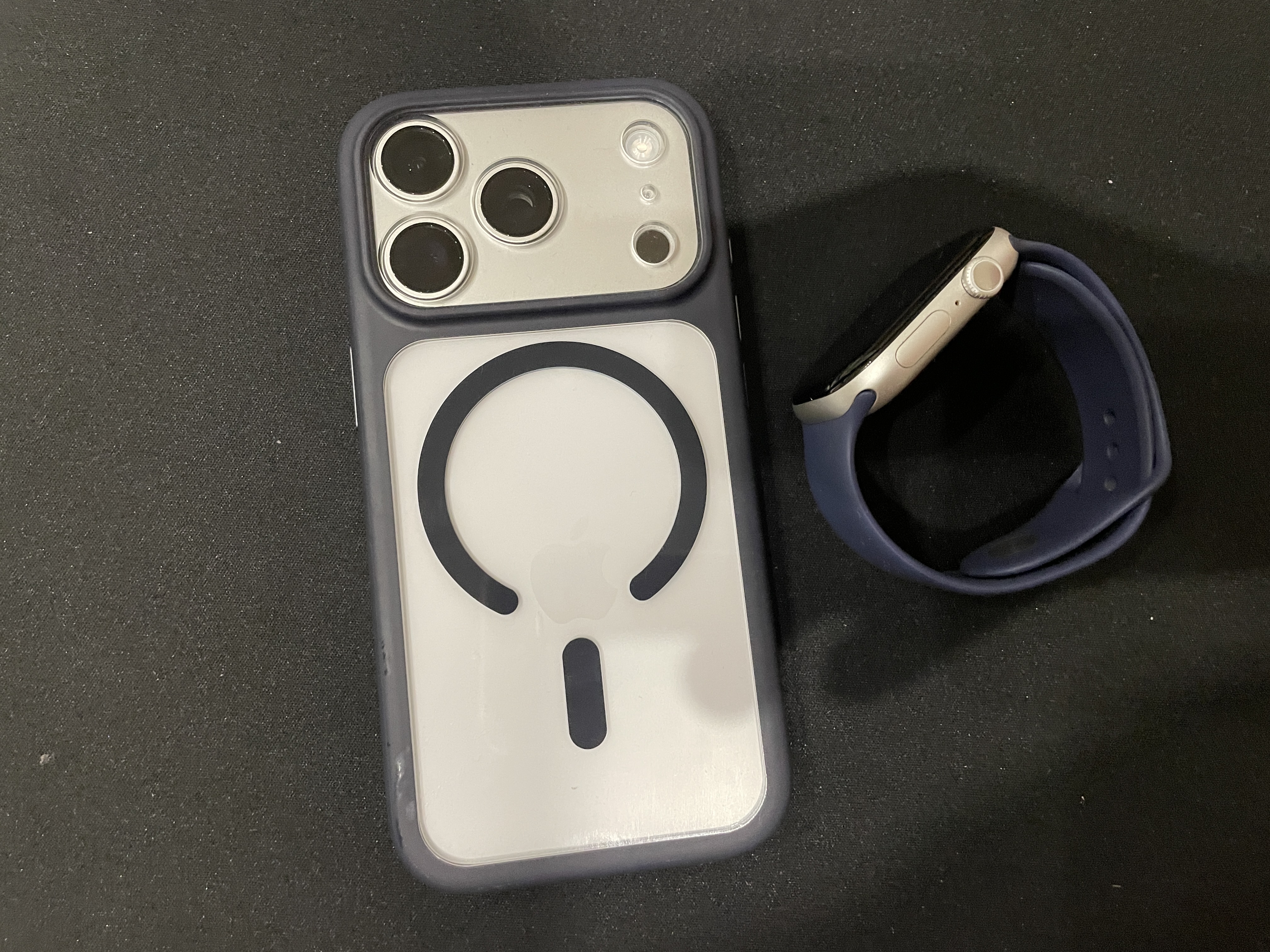 京工智造【超好手感丨自带Ai键】适用苹果17promax手机壳iphone17pro保护套全包防摔17Air磁吸硅胶软边透明 【蓝色】磁吸款&自带相机键 苹果17pro（贈钢化膜） 实拍图