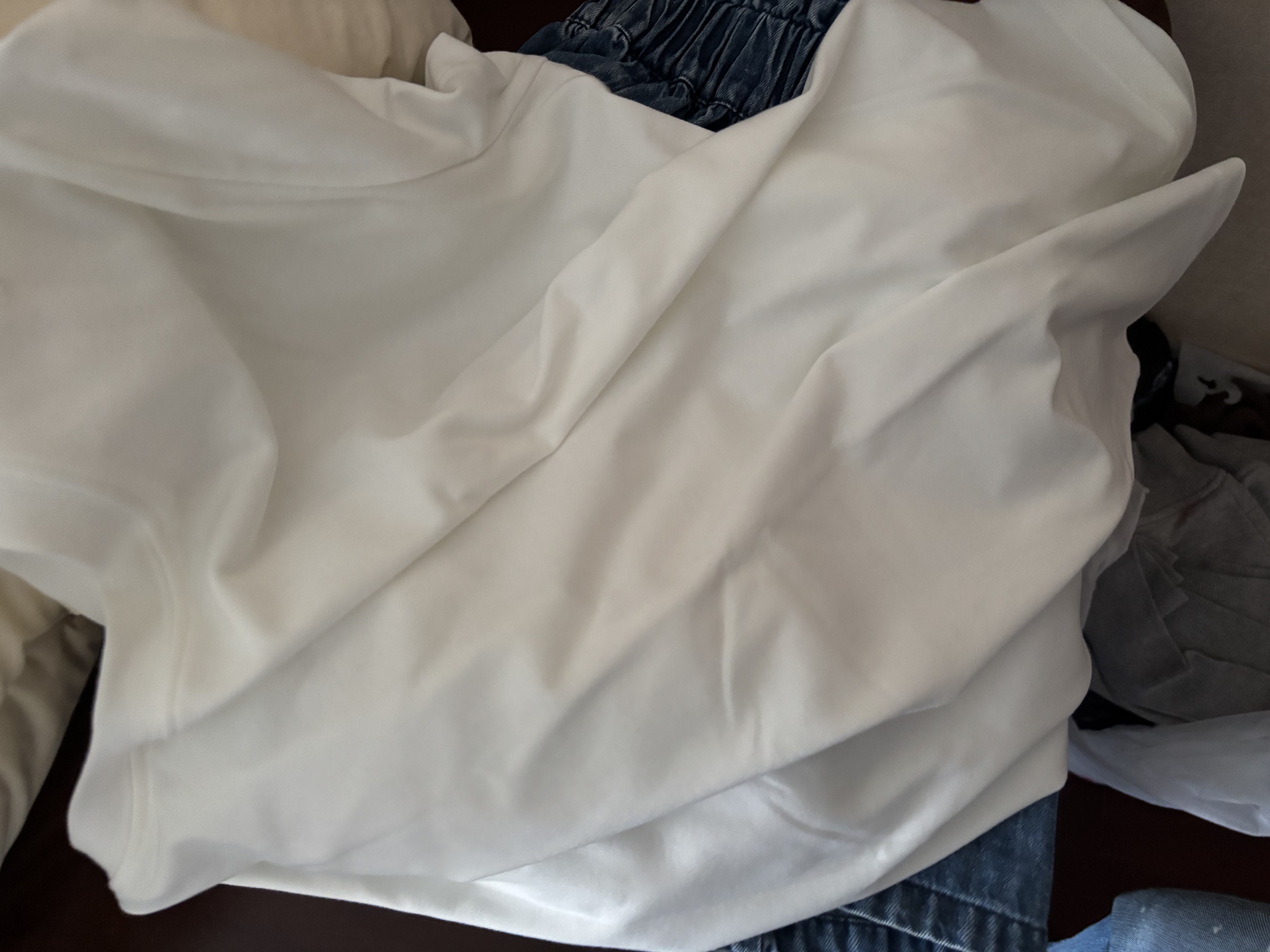 初棉【瘦瘦T3.0】正肩修身白色短袖T恤女26夏弹力收腰显瘦打底衫 流光白-圆领 L 实拍图