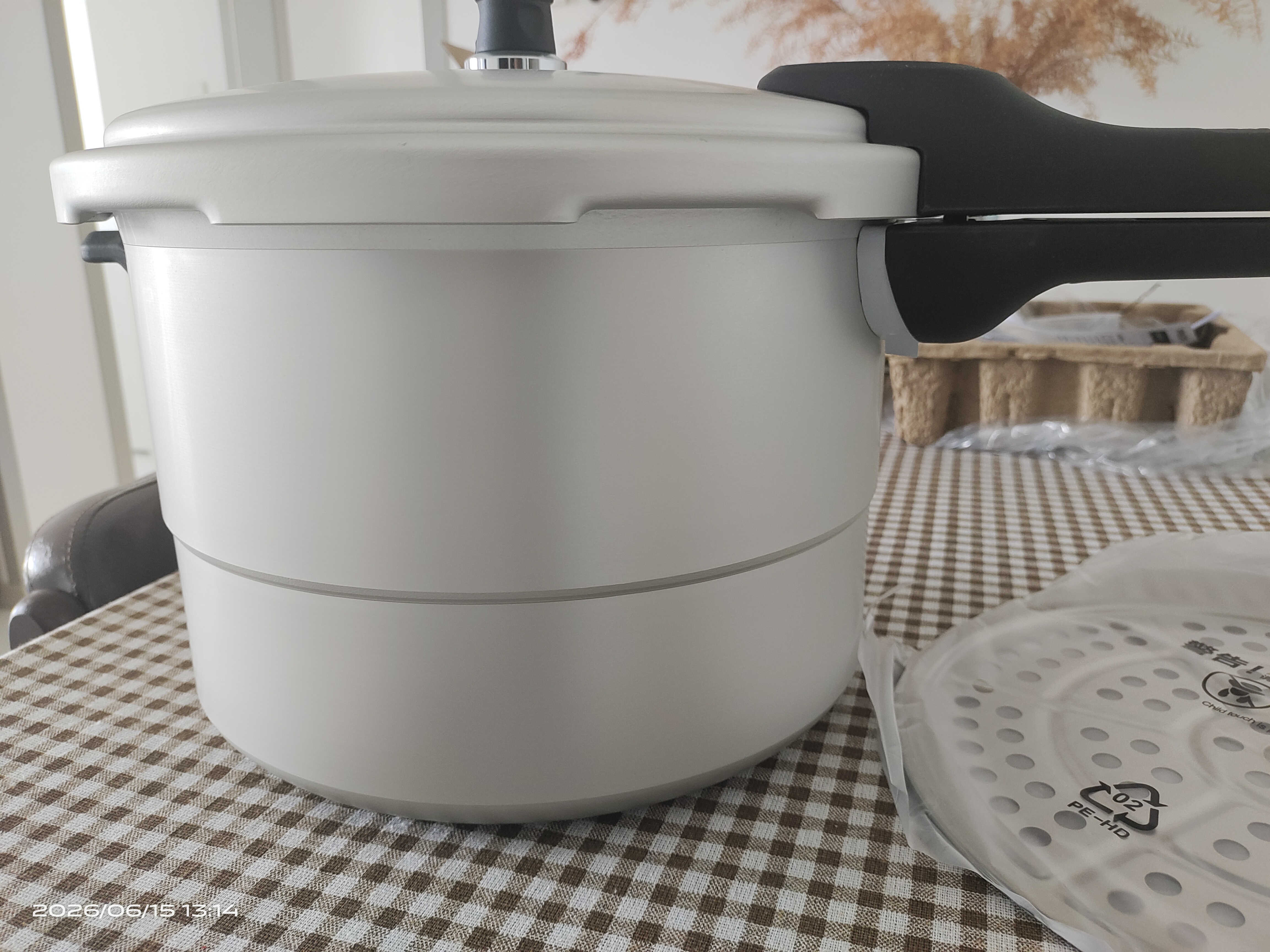 苏泊尔SUPOR好帮手铝合金压力锅9.5L带蒸格26cm高压锅燃气专用YL269H2 实拍图