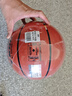 斯伯丁（SPALDING）篮球7号成人比赛TF-500星街战室内外通用吸湿PU七号篮球  76-797Y 实拍图