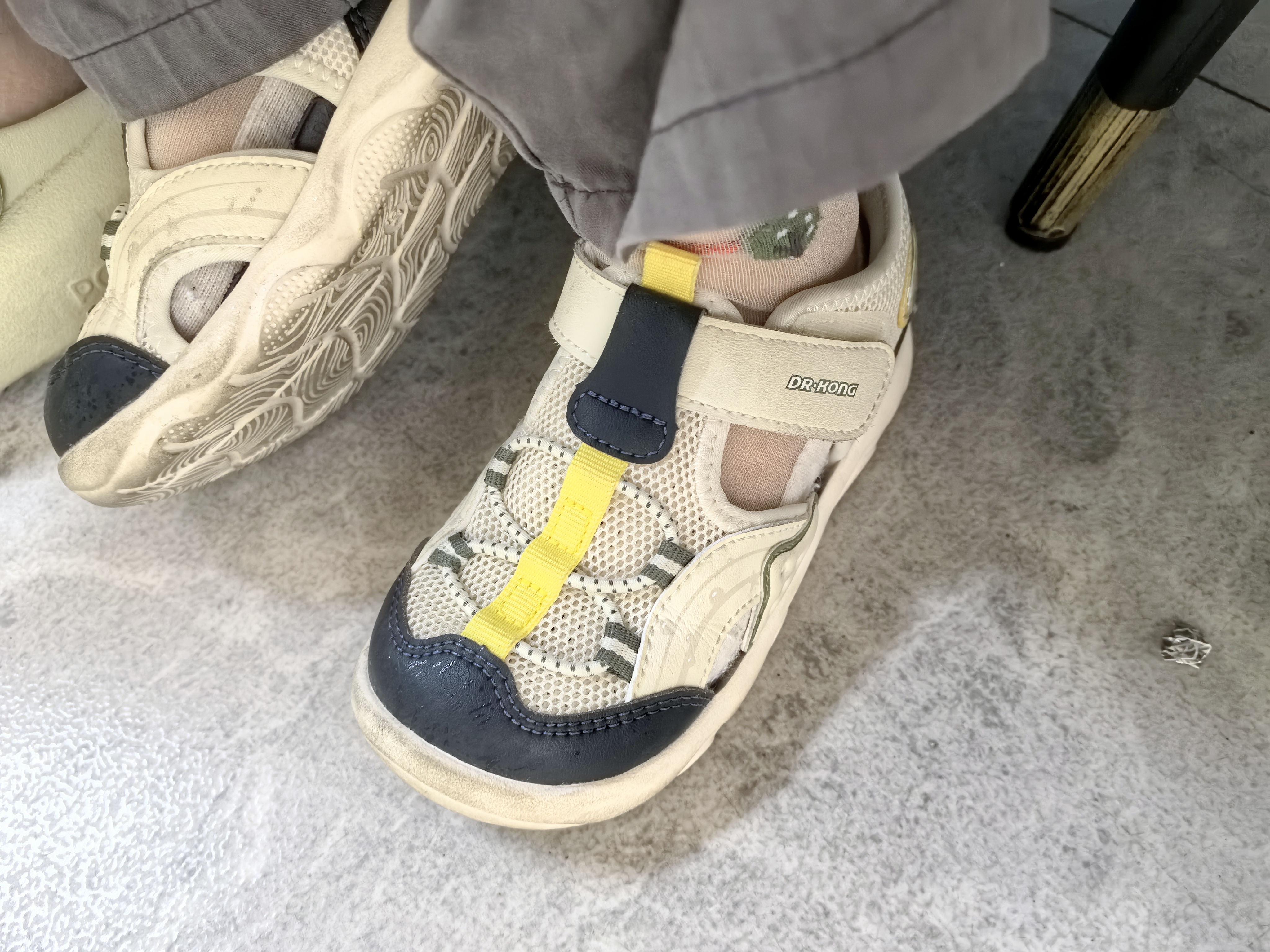 江博士学步鞋夏季男女童轻便运动风宝宝儿童凉鞋2B14A2042BM米/蓝28码 实拍图