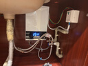 志高（CHIGO）即热式电热水器超薄8500W智能变频恒温速热小厨宝家用免储水功率可调包安装KBR-W5D 实拍图