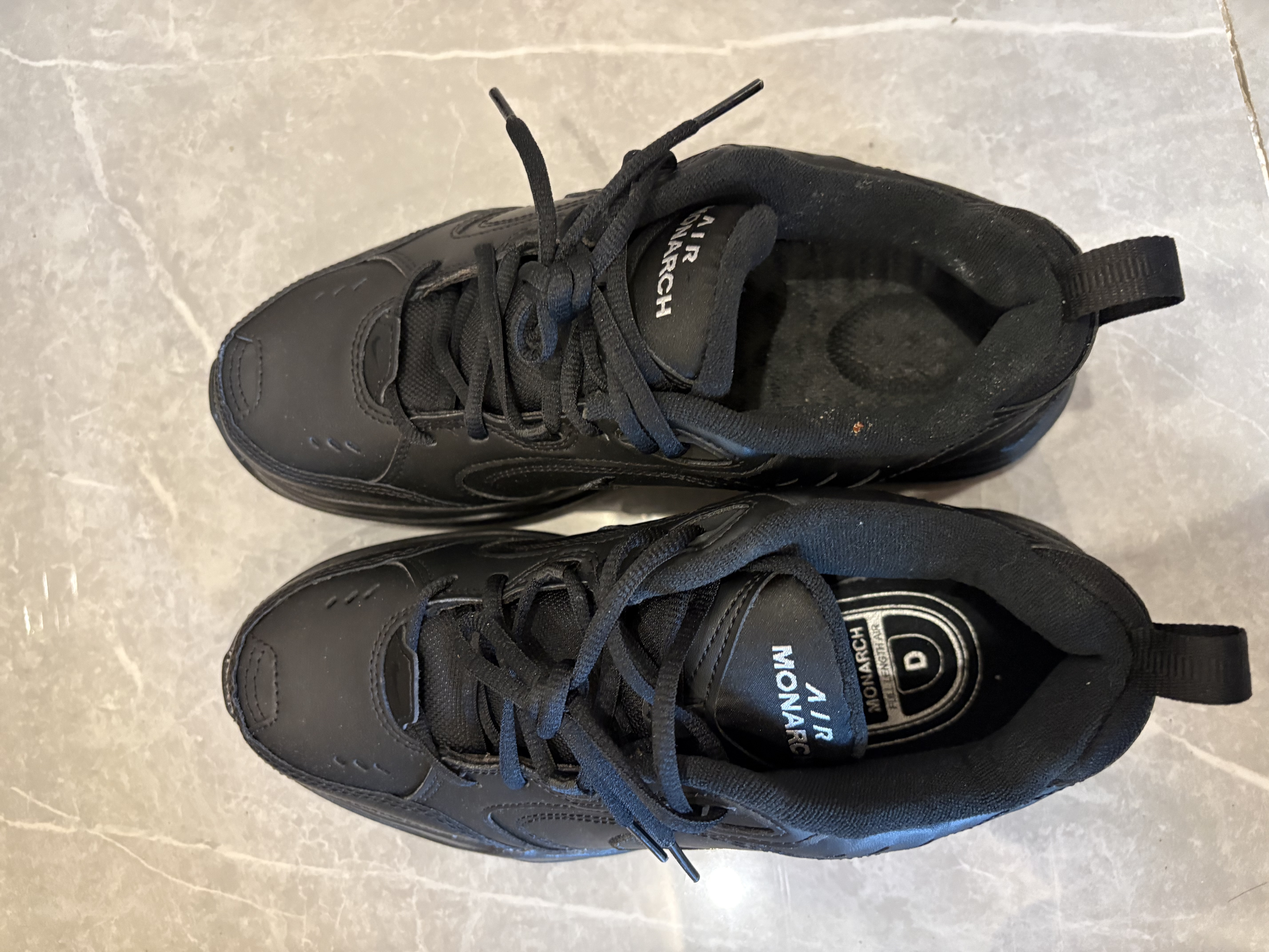 耐克（NIKE）官方男鞋女鞋 AIR MONARCH IV气垫运动鞋休闲鞋老爹鞋跑步鞋鞋子 415445-001 /Phylon中底搭配全掌AIR气垫 41 实拍图