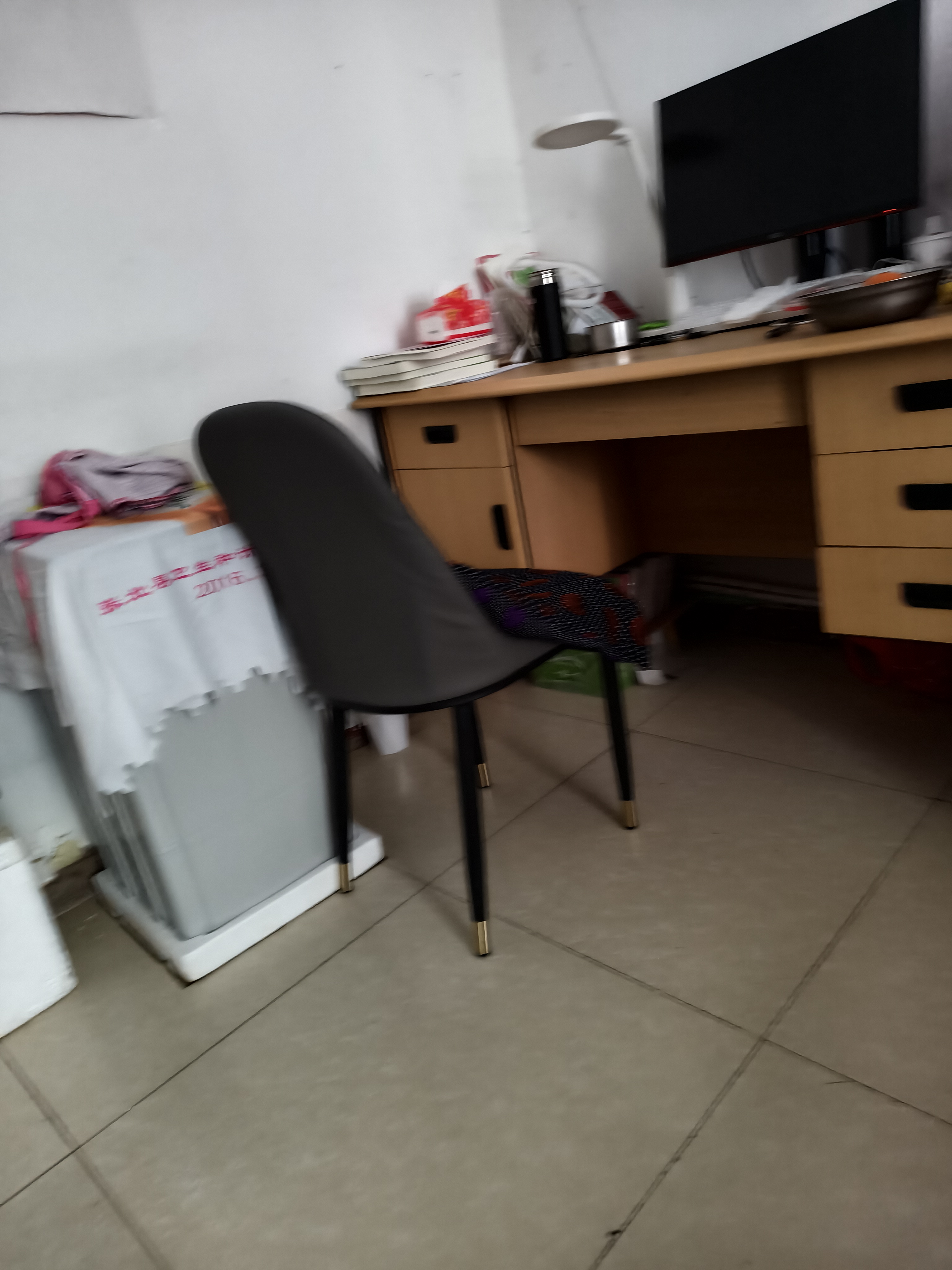 诠巷 餐椅家用餐桌椅子简约轻奢皮椅子软包靠背凳子厨房客厅餐厅YZ-01 【加固横梁】米白面&灰背+黑金腿 实拍图