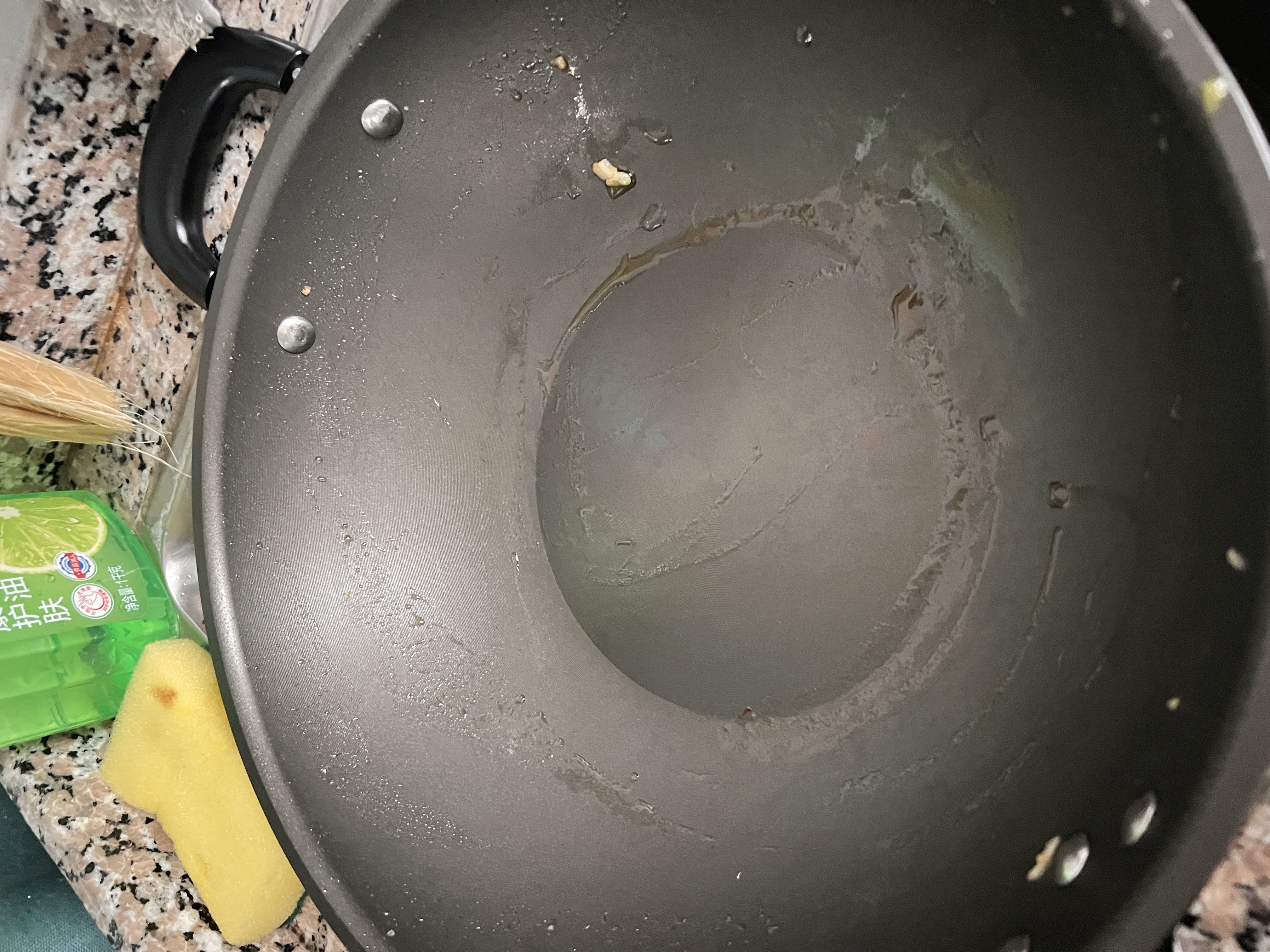 炊大皇（COOKER KING） 炒锅不粘锅平底炒菜锅无油烟锅32cm电磁炉燃气明火不粘锅炒菜锅 无油烟 魔力不粘带附耳 34cm 实拍图