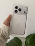 Apple/苹果  iPhone 17 Pro 256GB 银色 支持移动联通电信5G 双卡双待手机 实拍图