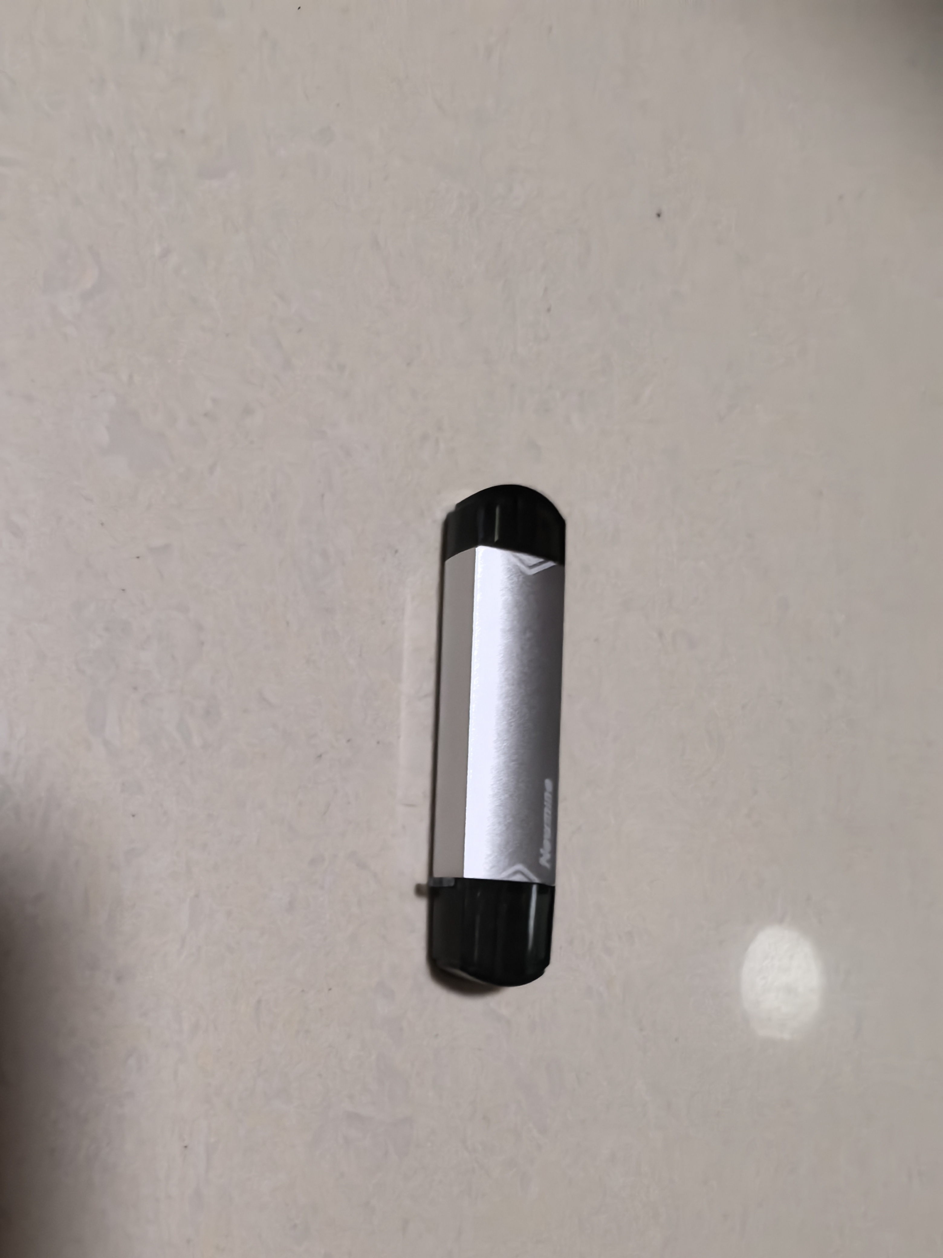纽曼 DK603多功能扩展坞6合一高速读卡器支持SD/TF行车记录仪存储内存卡USB转接分接器银色 实拍图