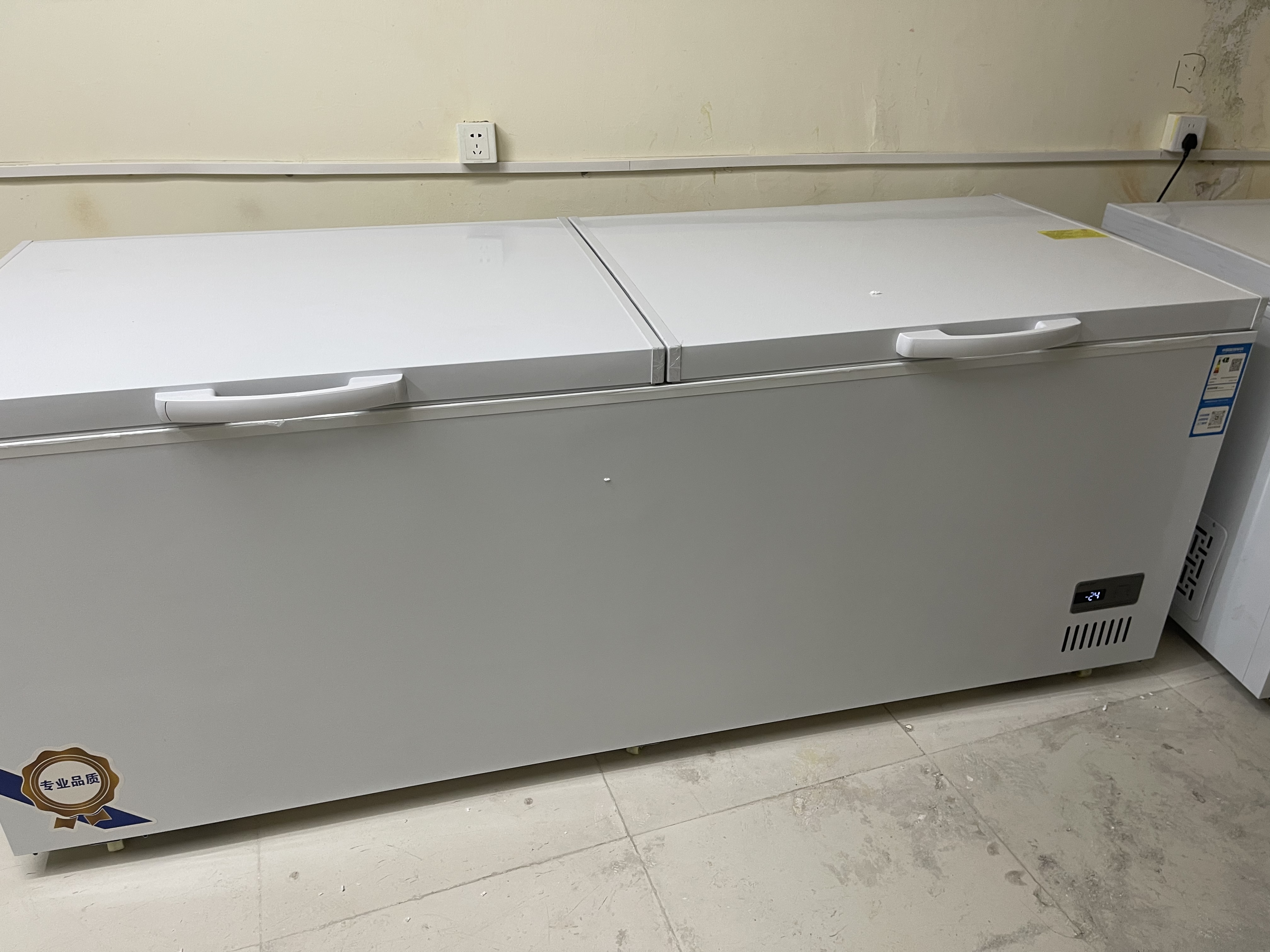 美凌美智冰柜商用冷冻大容量家用冷藏冷冻两用一级能效节能2米大型全冷冻柜双温400升卧式冰箱500升以上 单温加大长2.18米【双压缩机铜管】全冷冻/全冷藏 实拍图