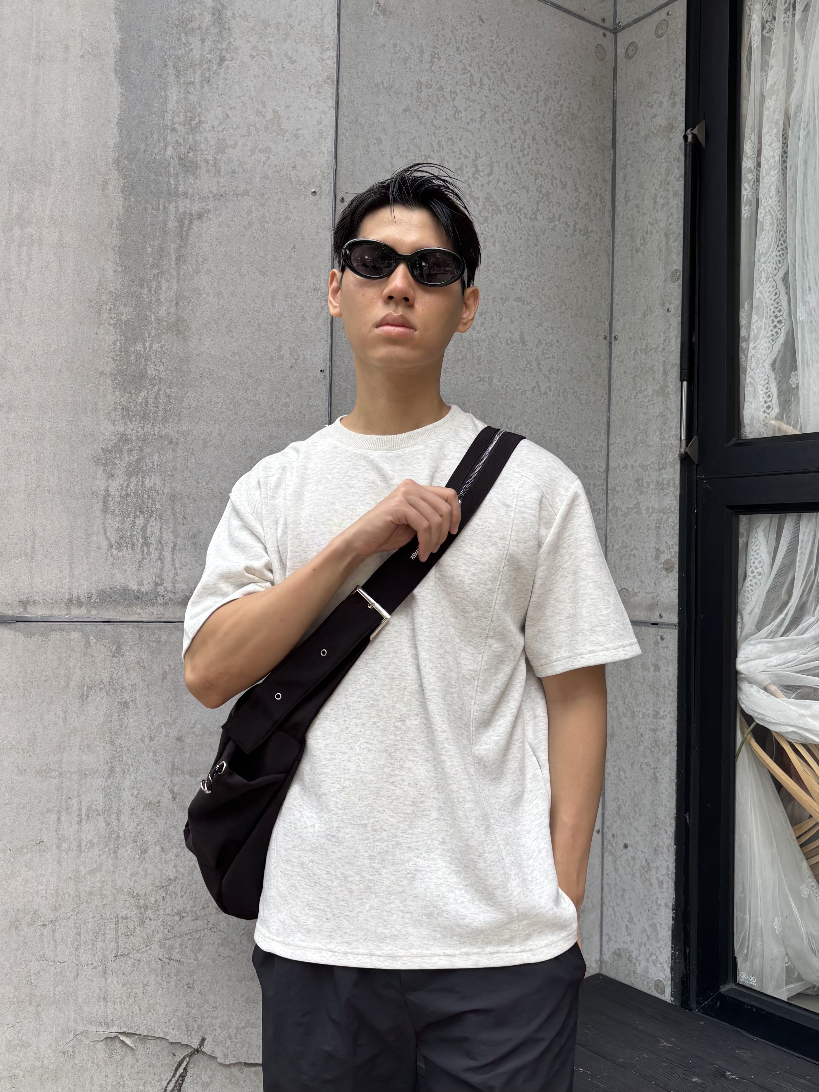 VICTORIATOURIST男士斜挎包单肩包大容量健身包饺子包便携包休闲轻便挎包邮差包 实拍图