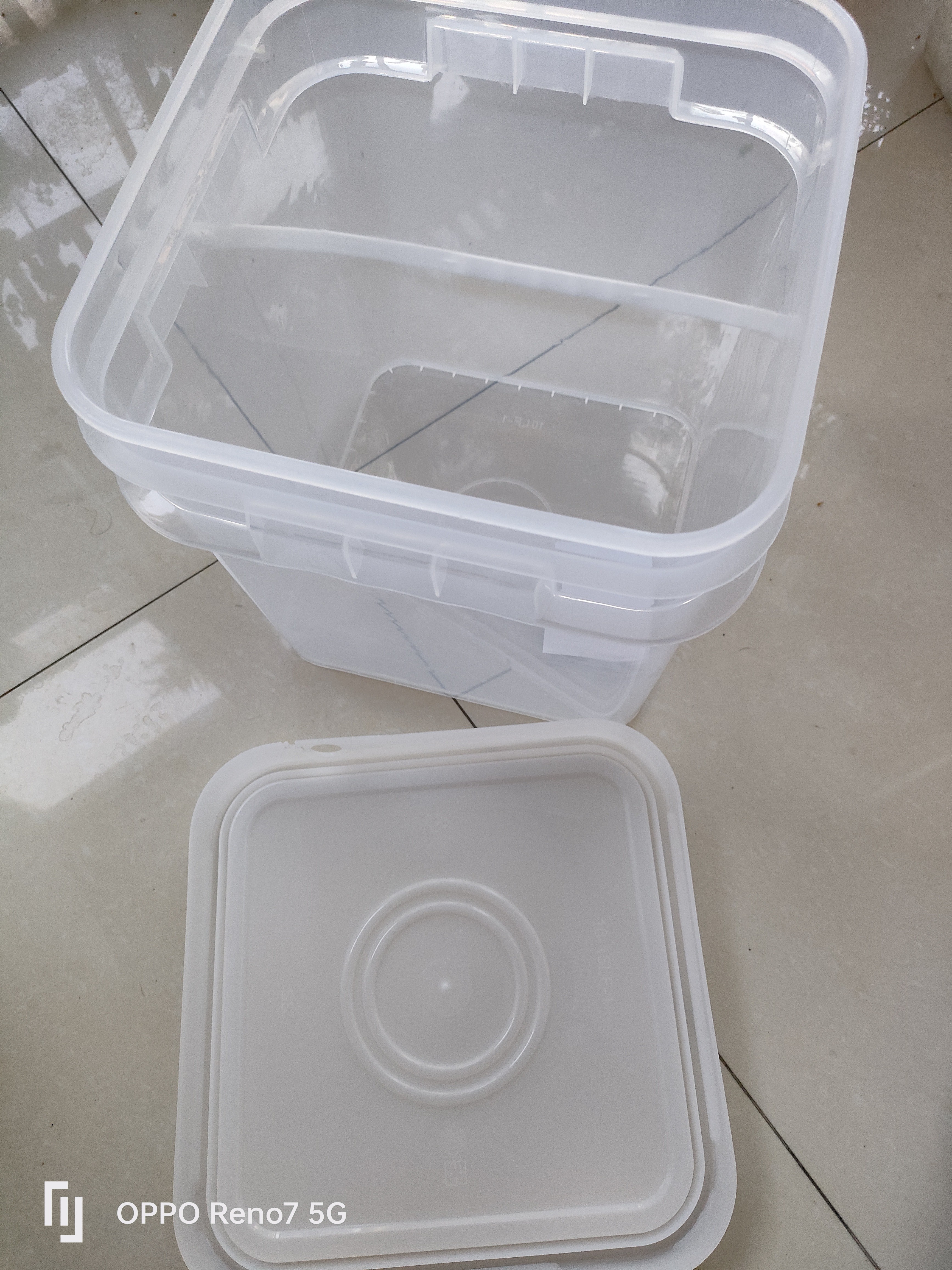 水杉食品级加厚透明色白色正方形塑料桶带盖水桶加厚钓鱼桶养鱼桶泡菜桶种子肥料农资包装桶 10L-透明色-无刻度 实拍图